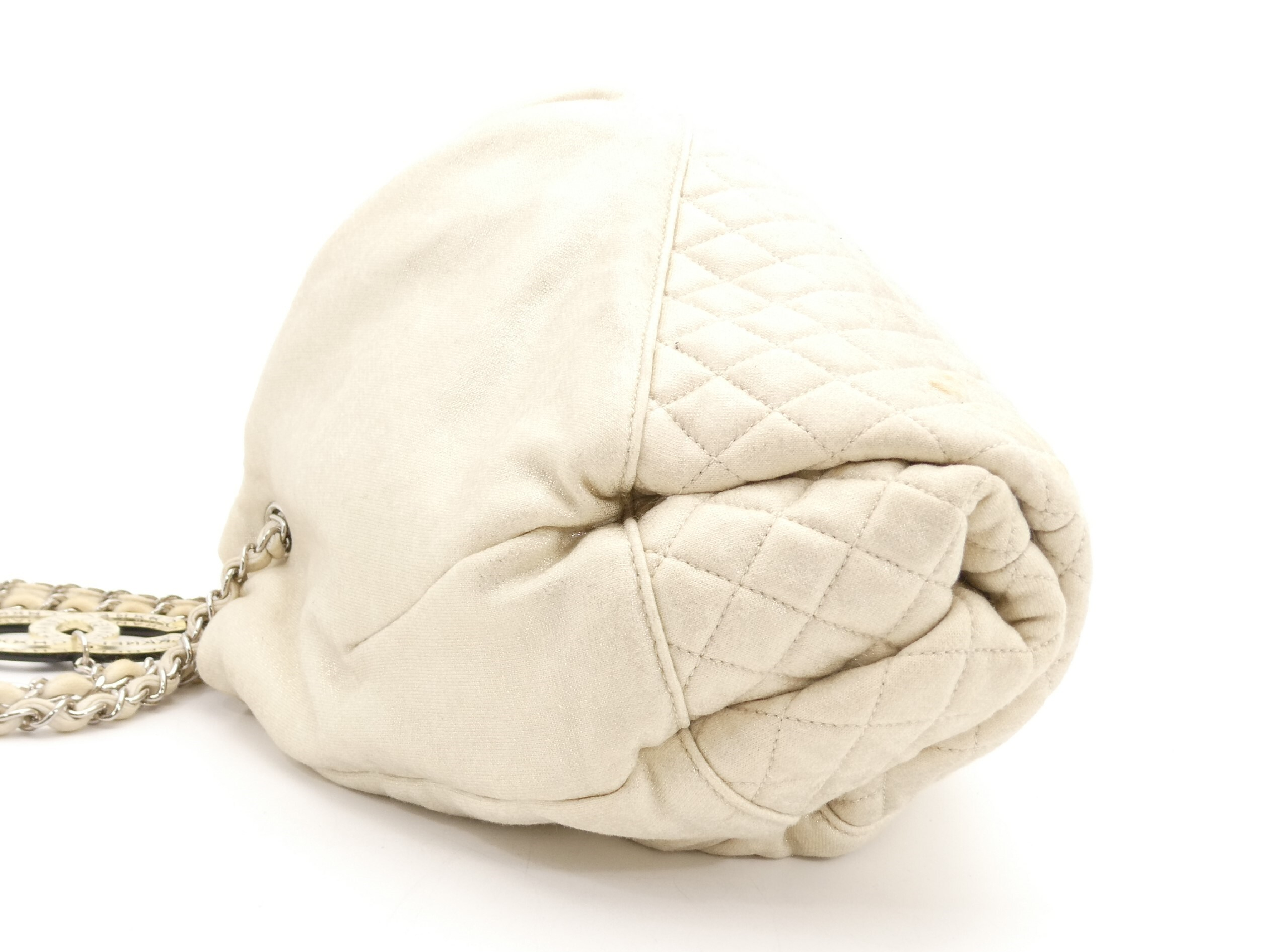 Matelassé Coco Mark Chain Shoulder Bag — view 3