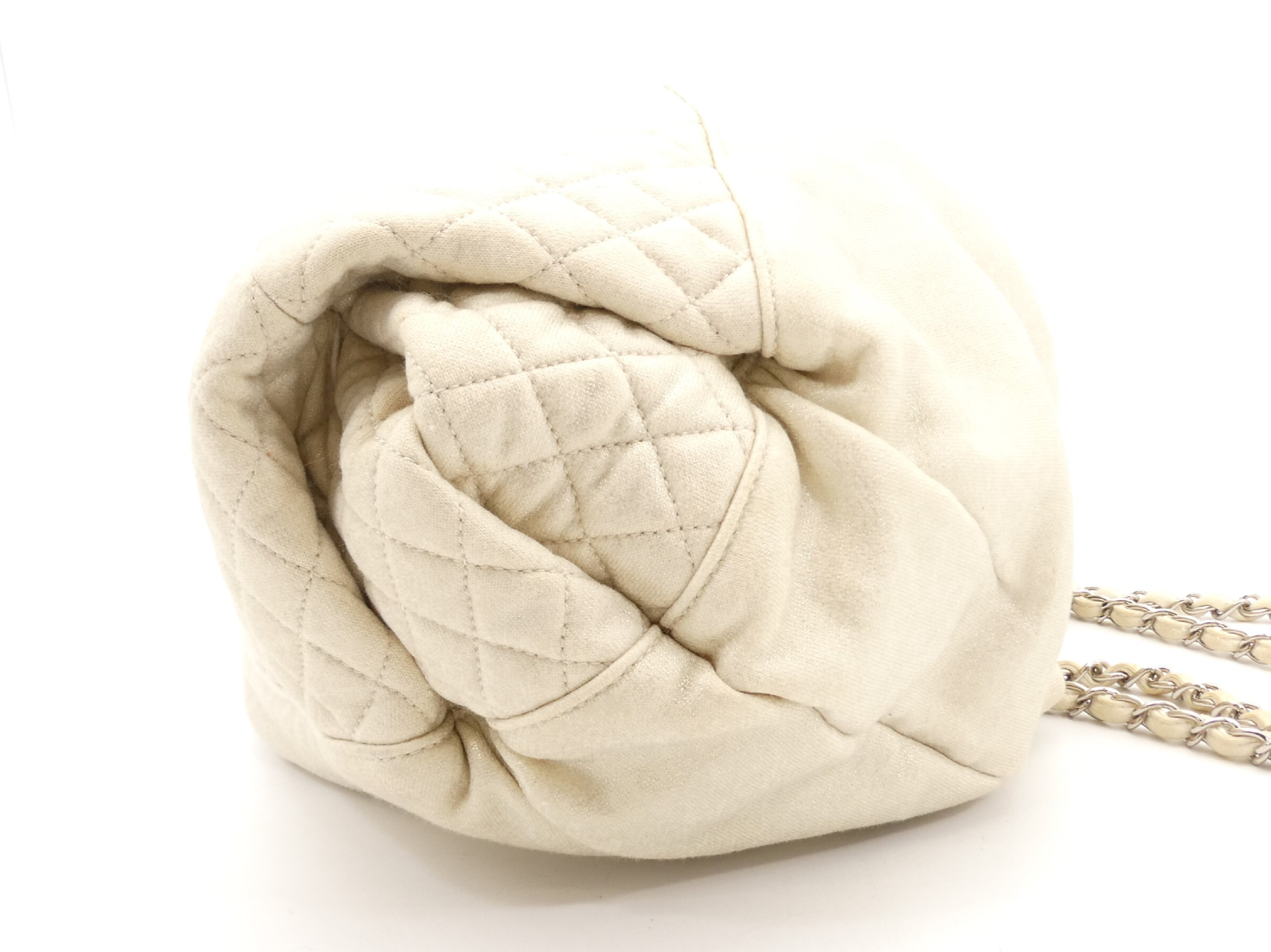 Matelassé Coco Mark Chain Shoulder Bag — view 4