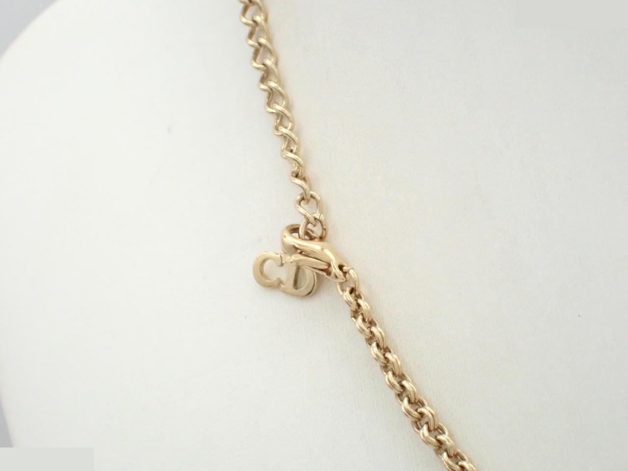 Gold necklace, chain approximately 42cm — view 2