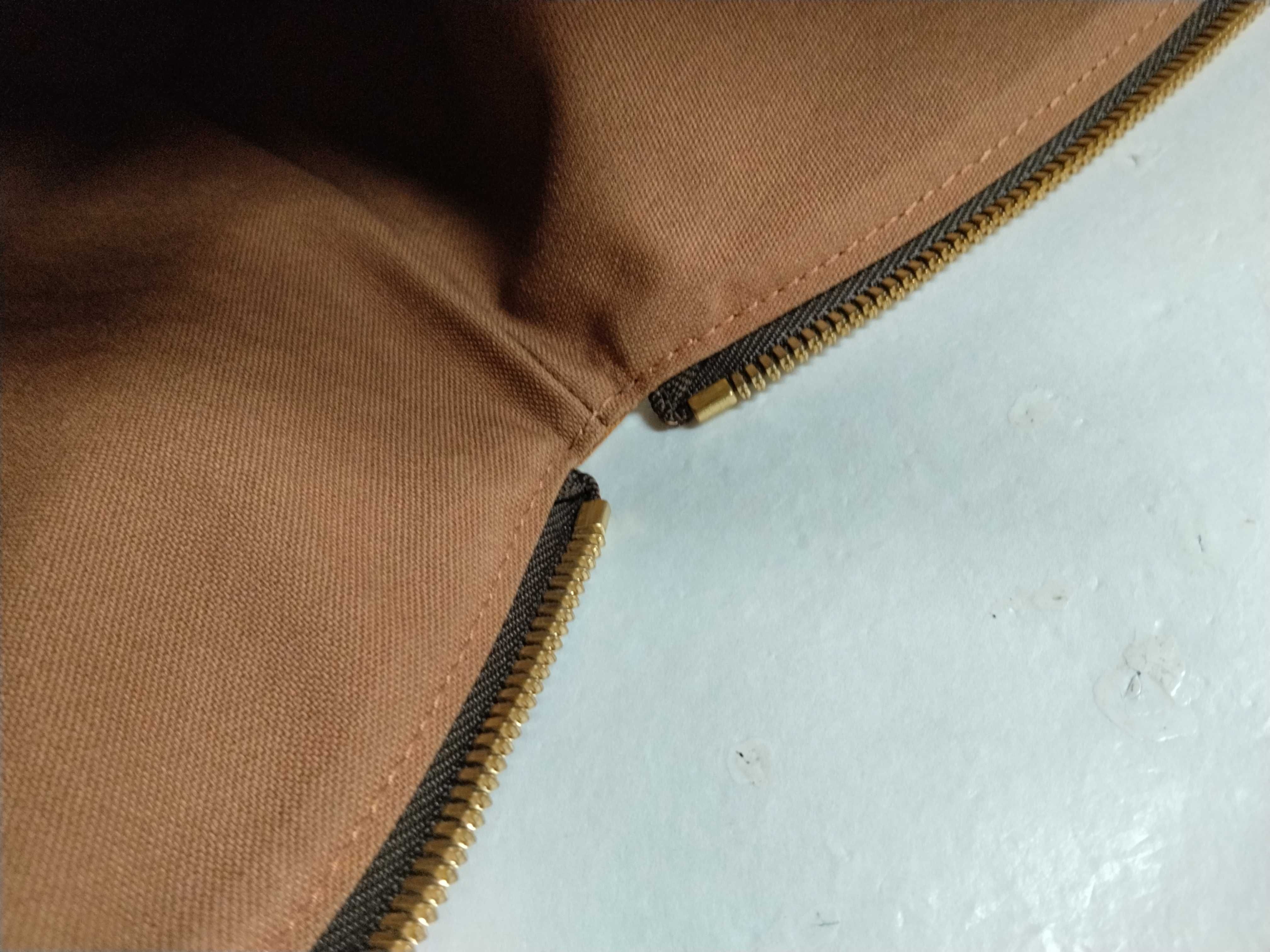 Monogram Lockit Horizontal/M40104/Cracked zipper pull/Scratches considered (handbag) — view 12