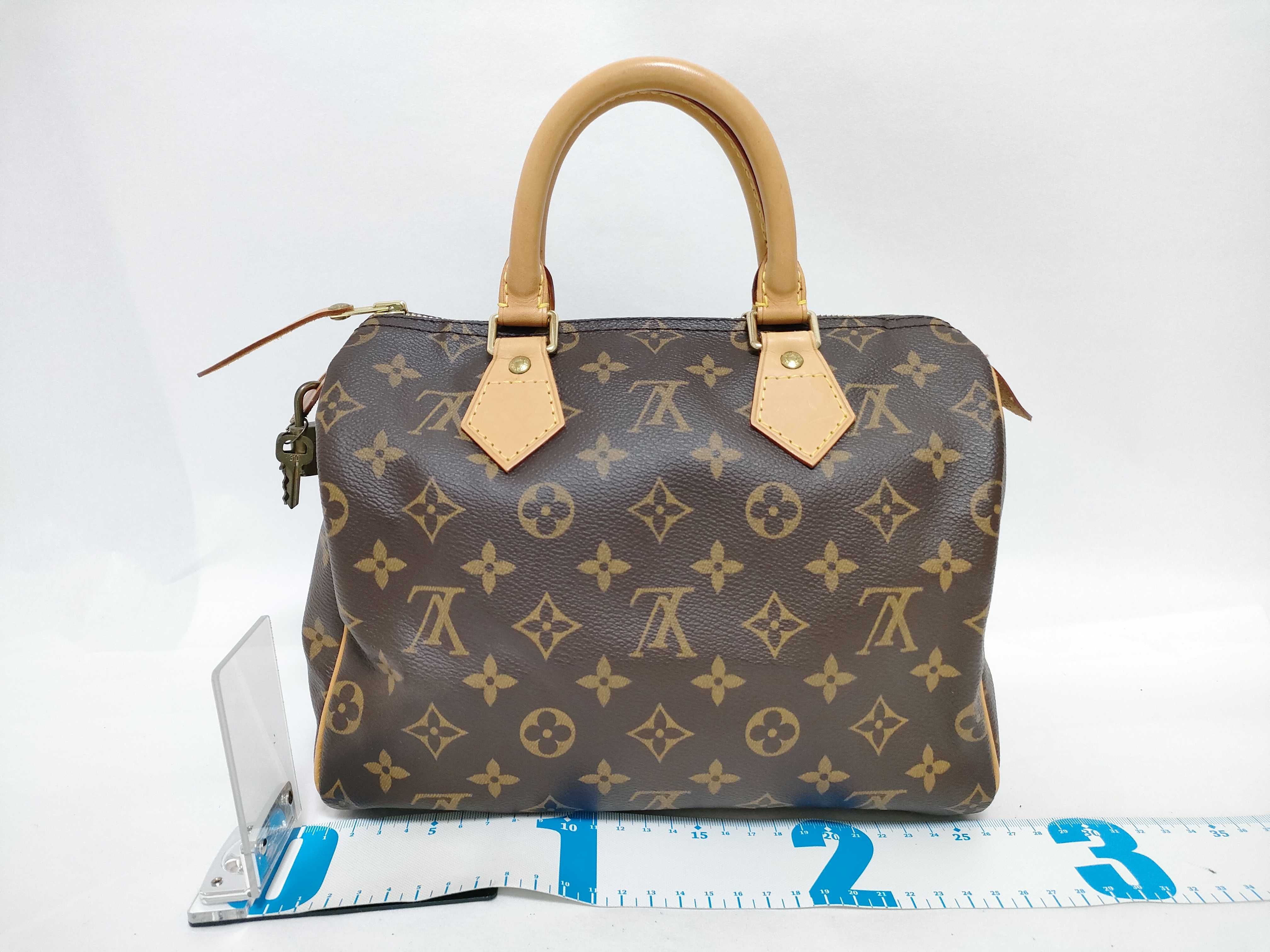 Monogram Louis Vuitton Speedy 25 Handbag (L-4) — view 2