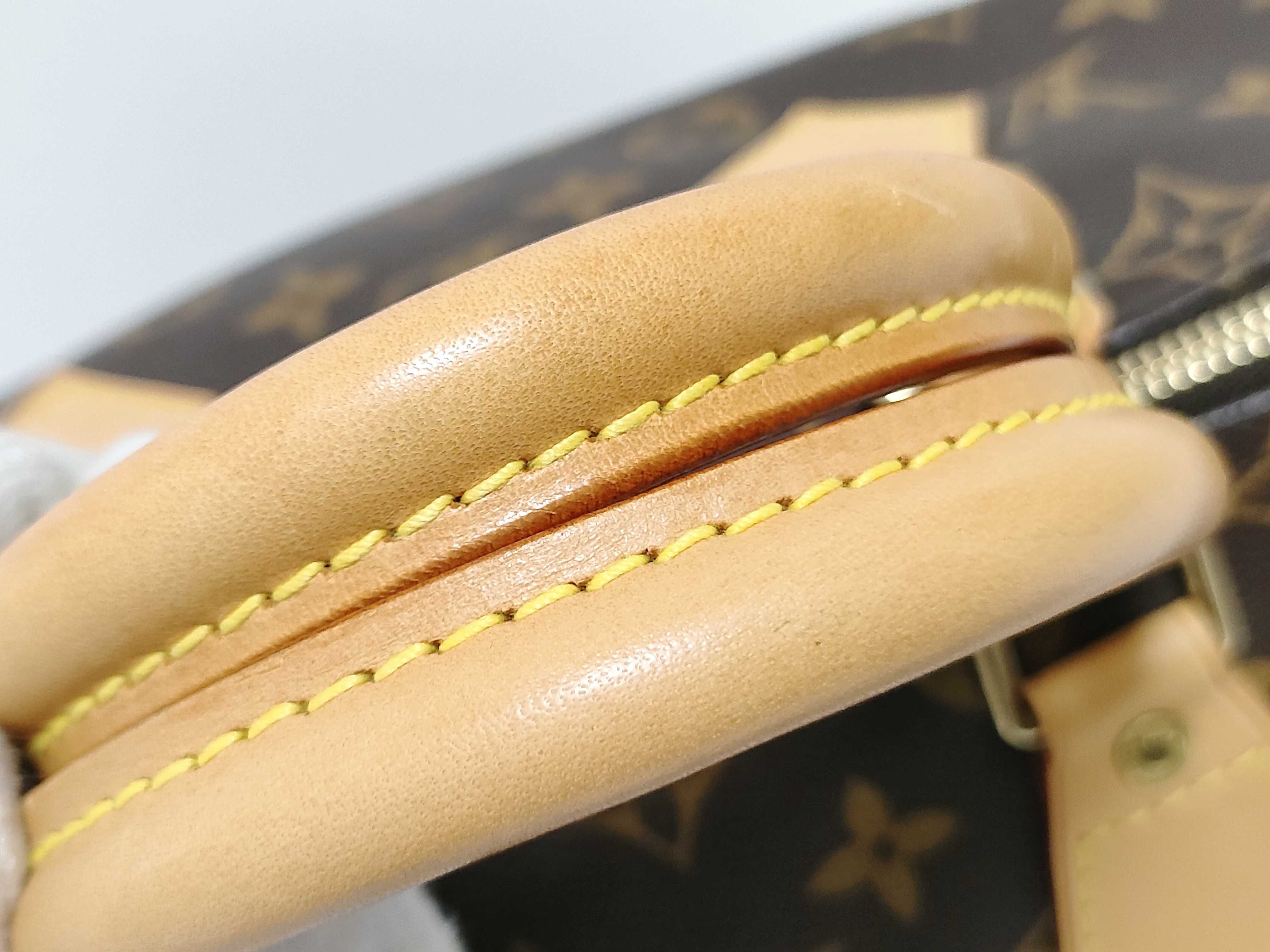 Monogram Louis Vuitton Speedy 25 Handbag (L-4) — view 4