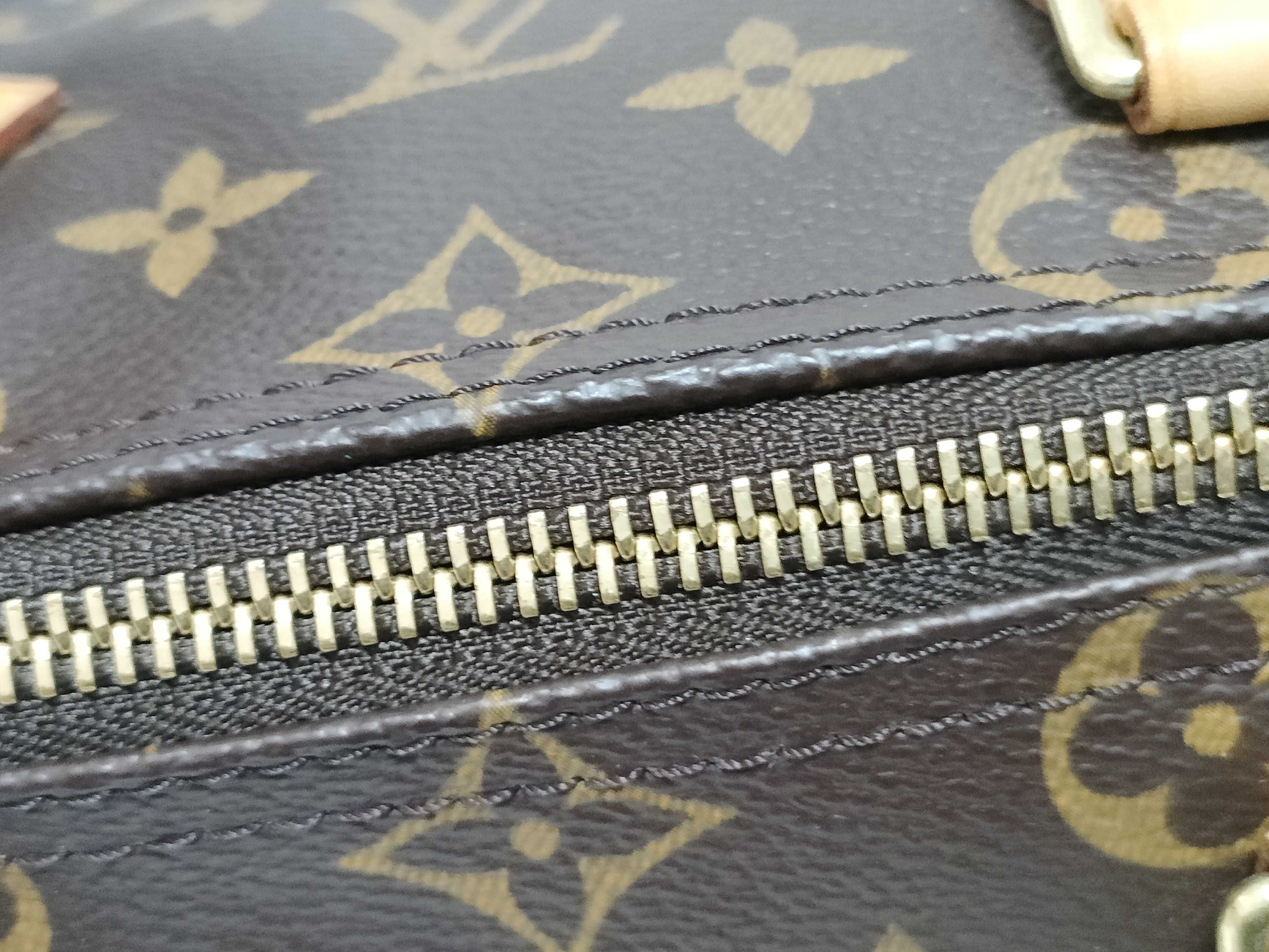 Monogram Louis Vuitton Speedy 25 Handbag (L-4) — view 6