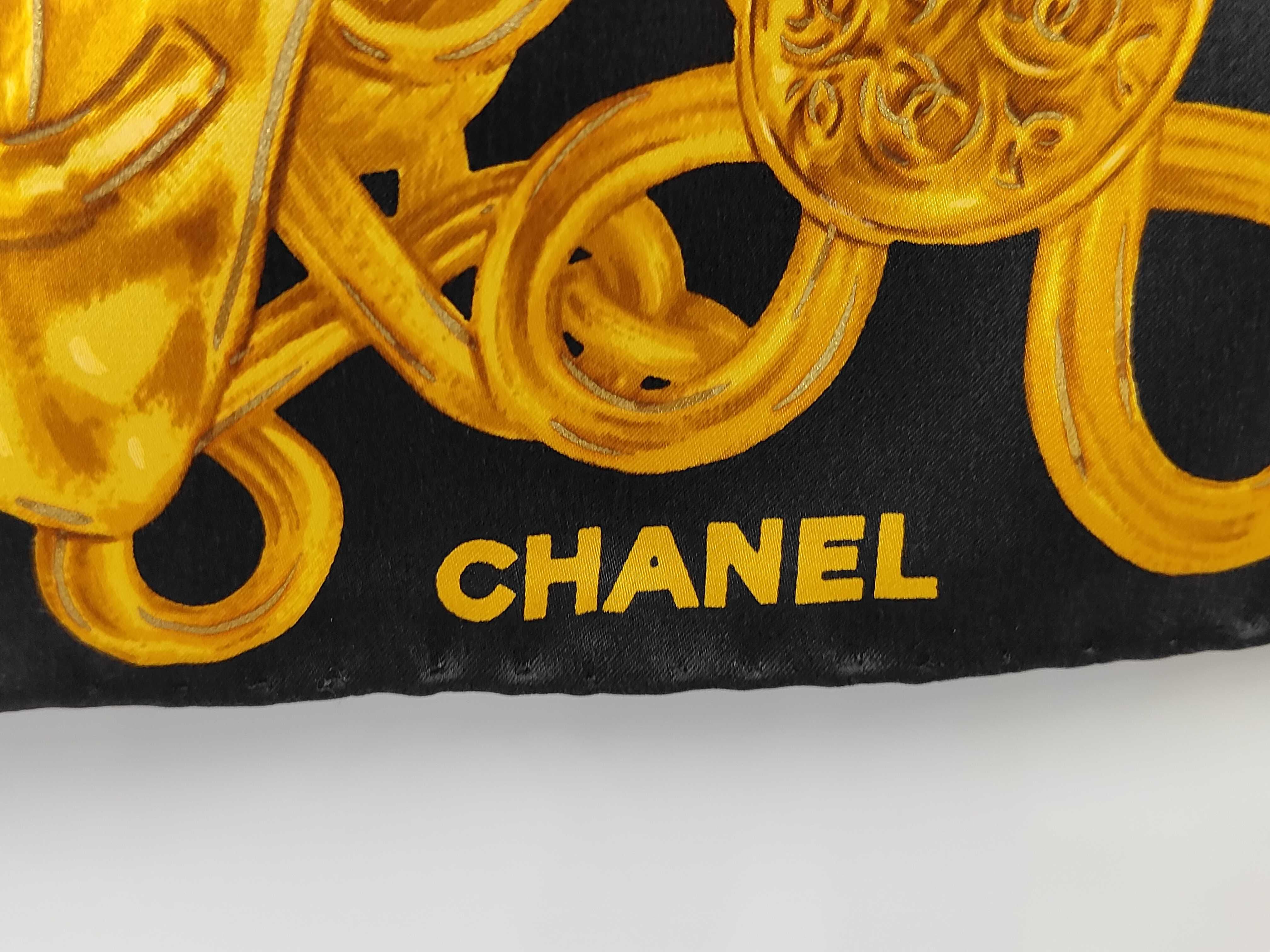 (Chanel) Jewelry Pattern Scarf and Other Accessories — view 4