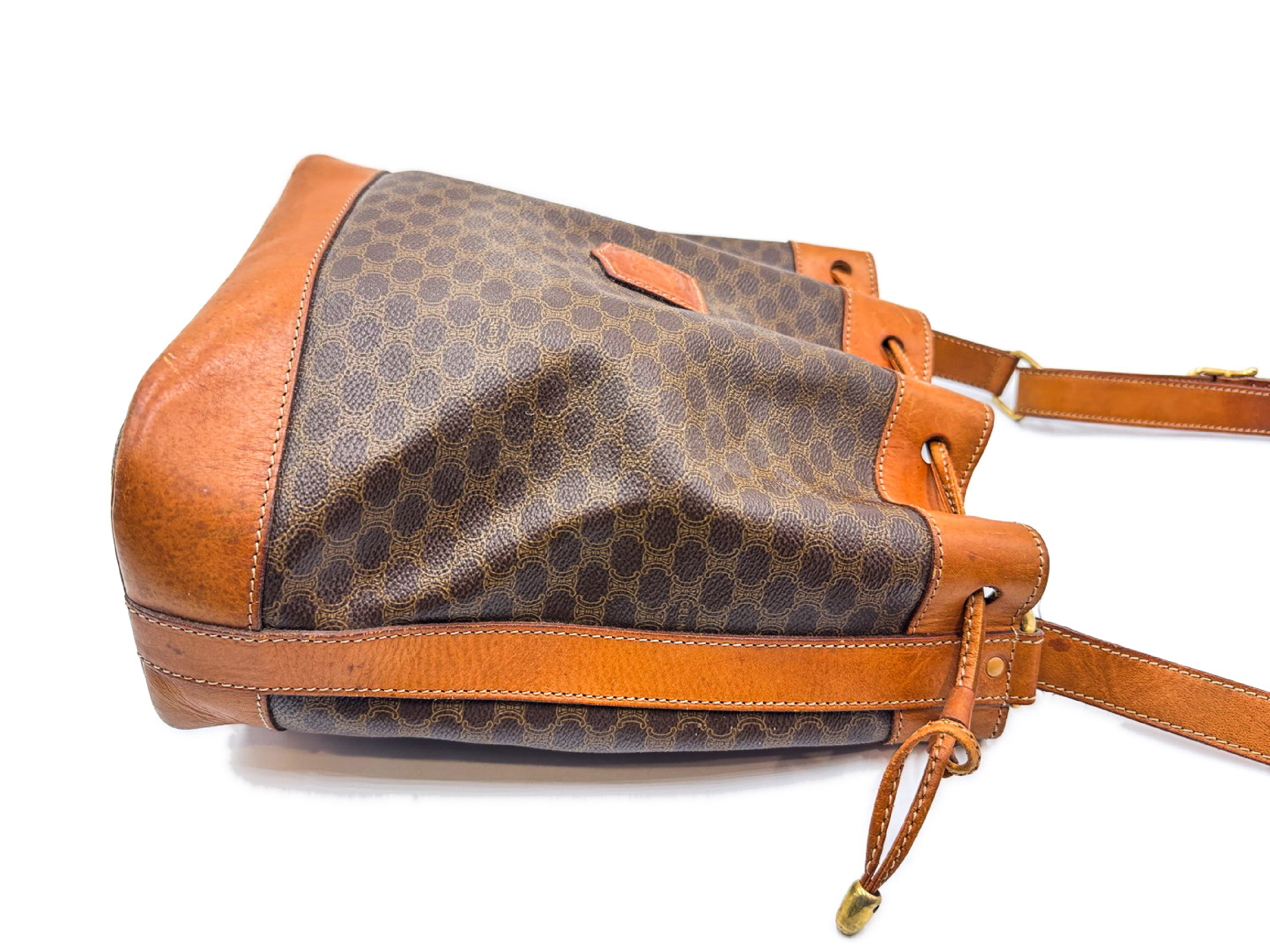 Macadam Pattern Drawstring Shoulder Bag Leather Shoulder Bag — view 5