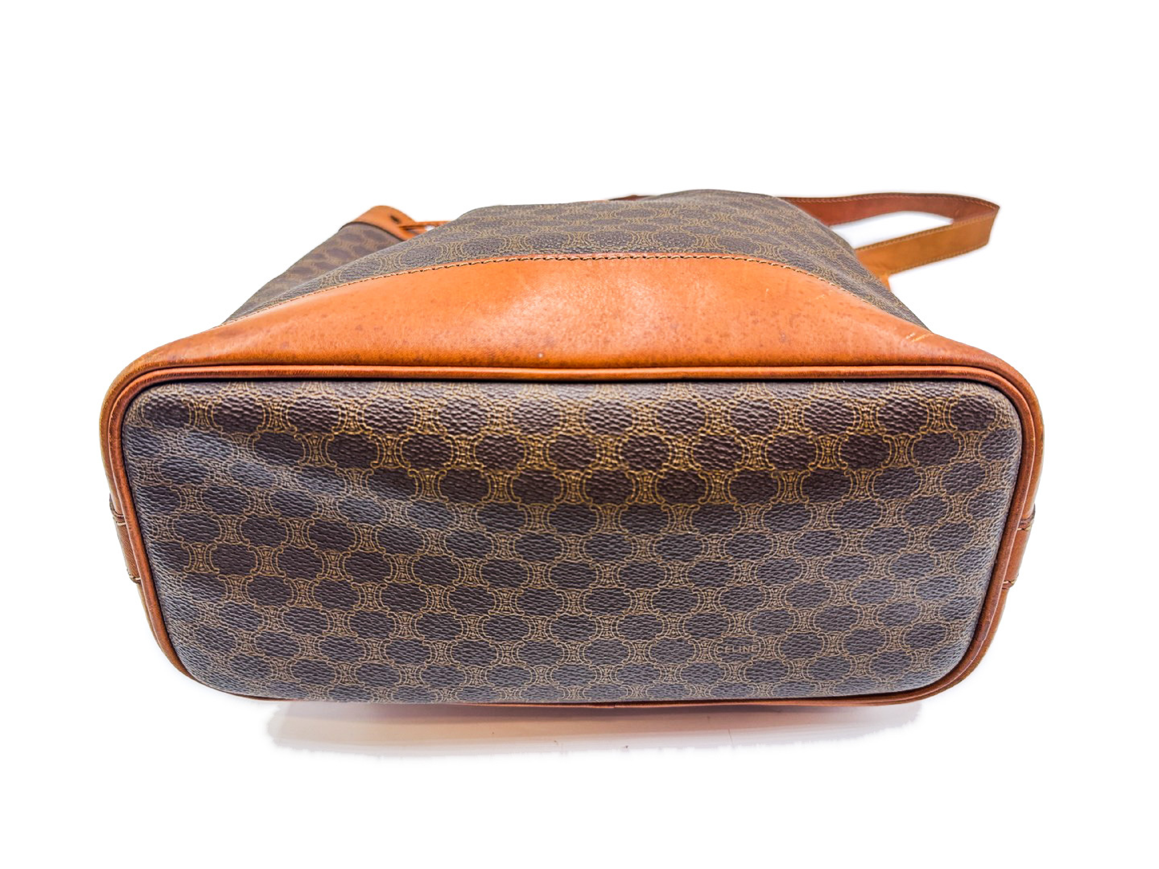 Macadam Pattern Drawstring Shoulder Bag Leather Shoulder Bag — view 6