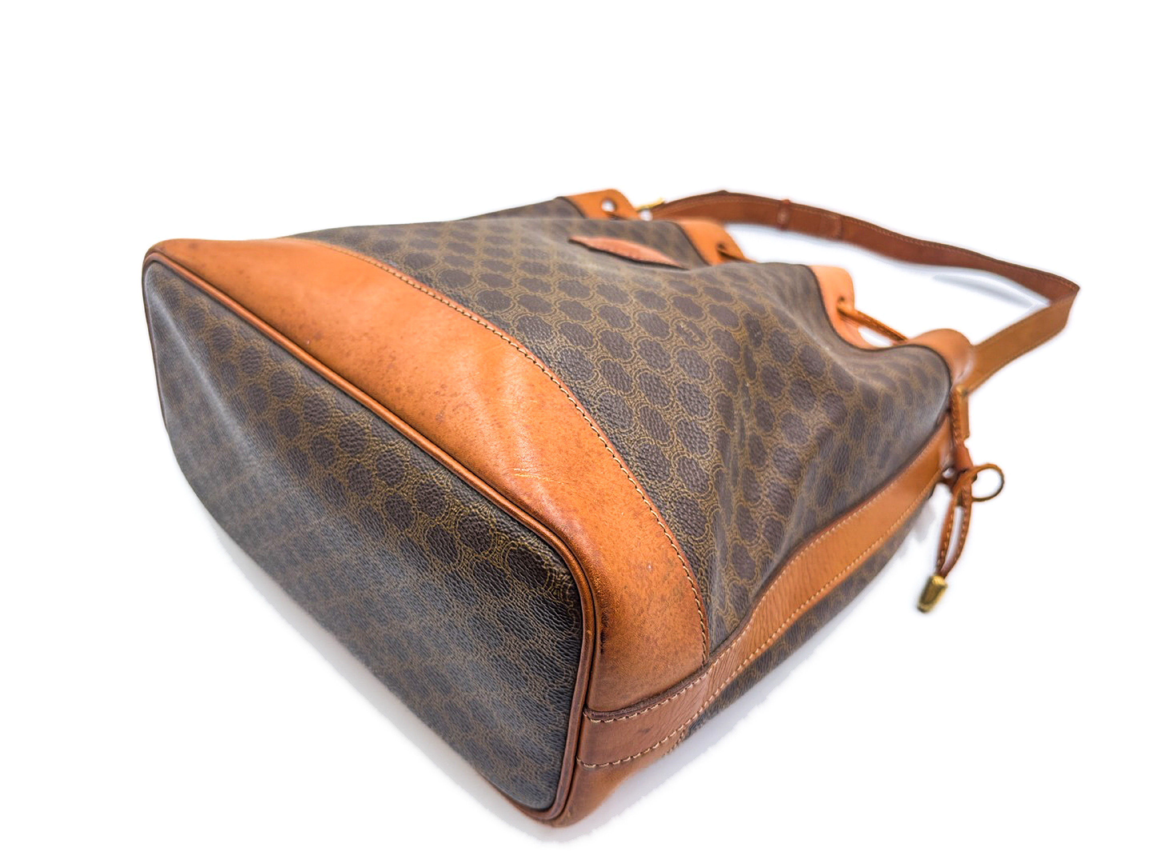 Macadam Pattern Drawstring Shoulder Bag Leather Shoulder Bag — view 8
