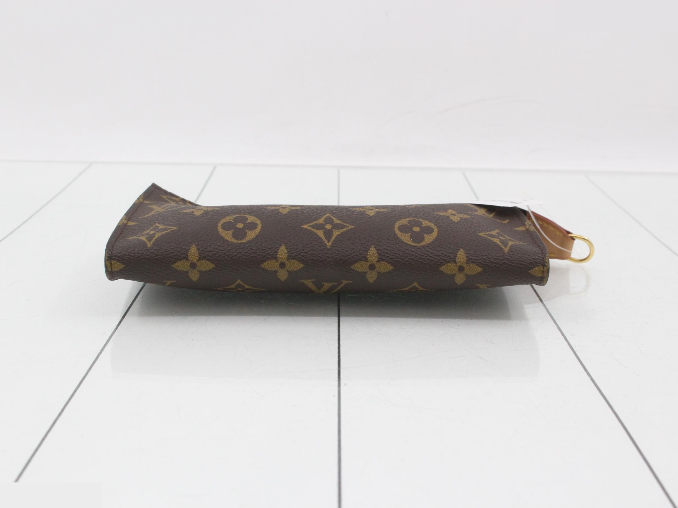 Bucket pouch — view 3