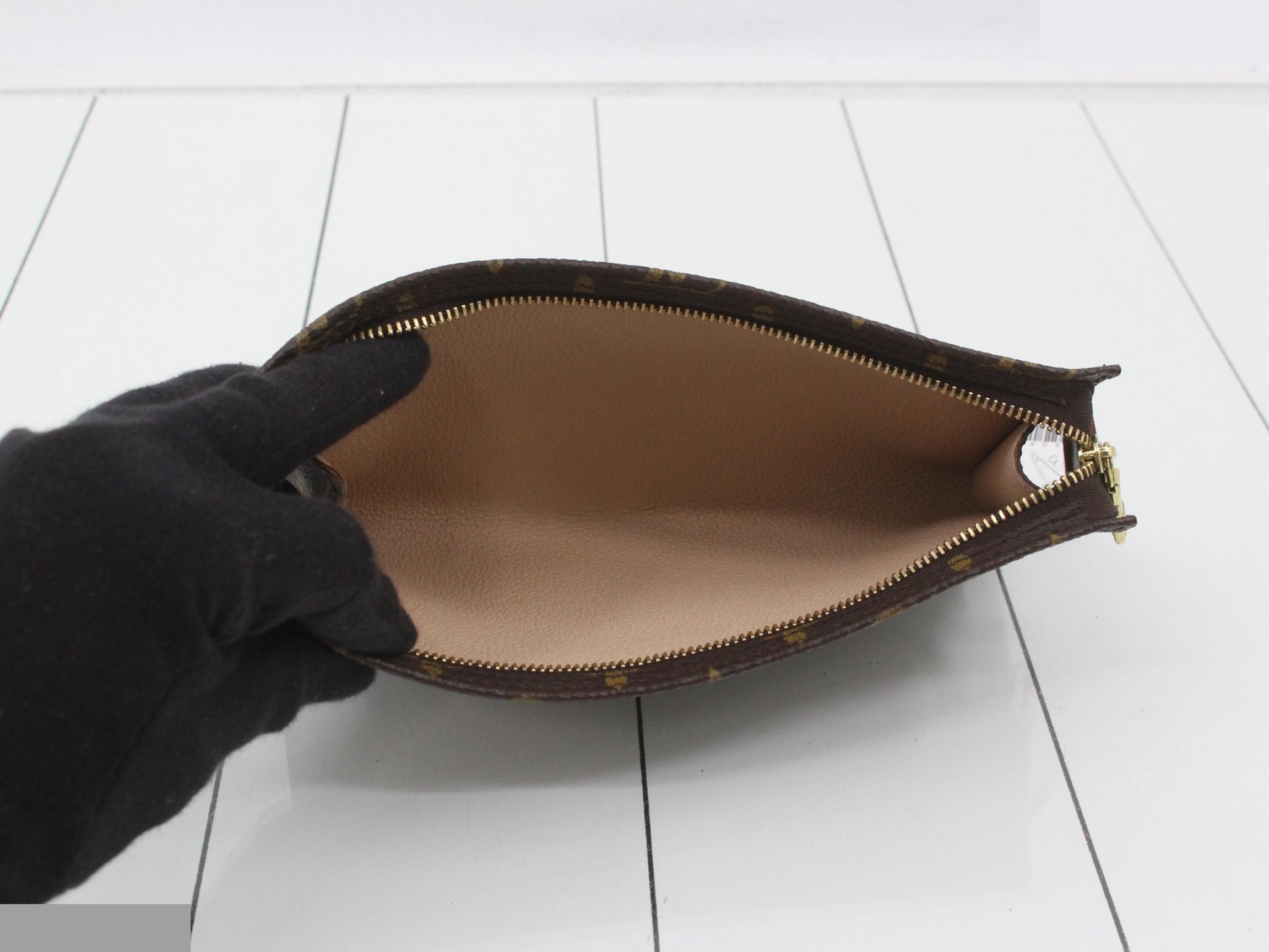 Bucket pouch — view 4