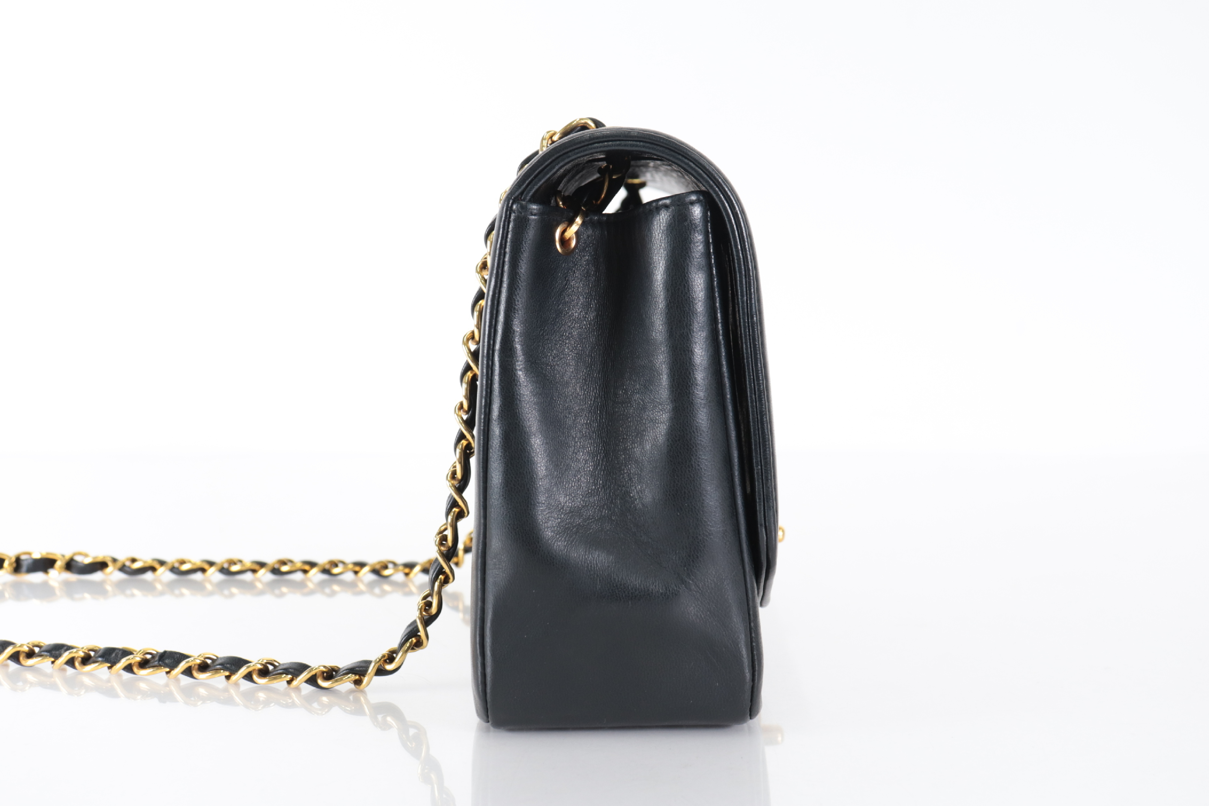 Diana 25 Lambskin Chain Shoulder Bag (Serial No. 3) — view 3