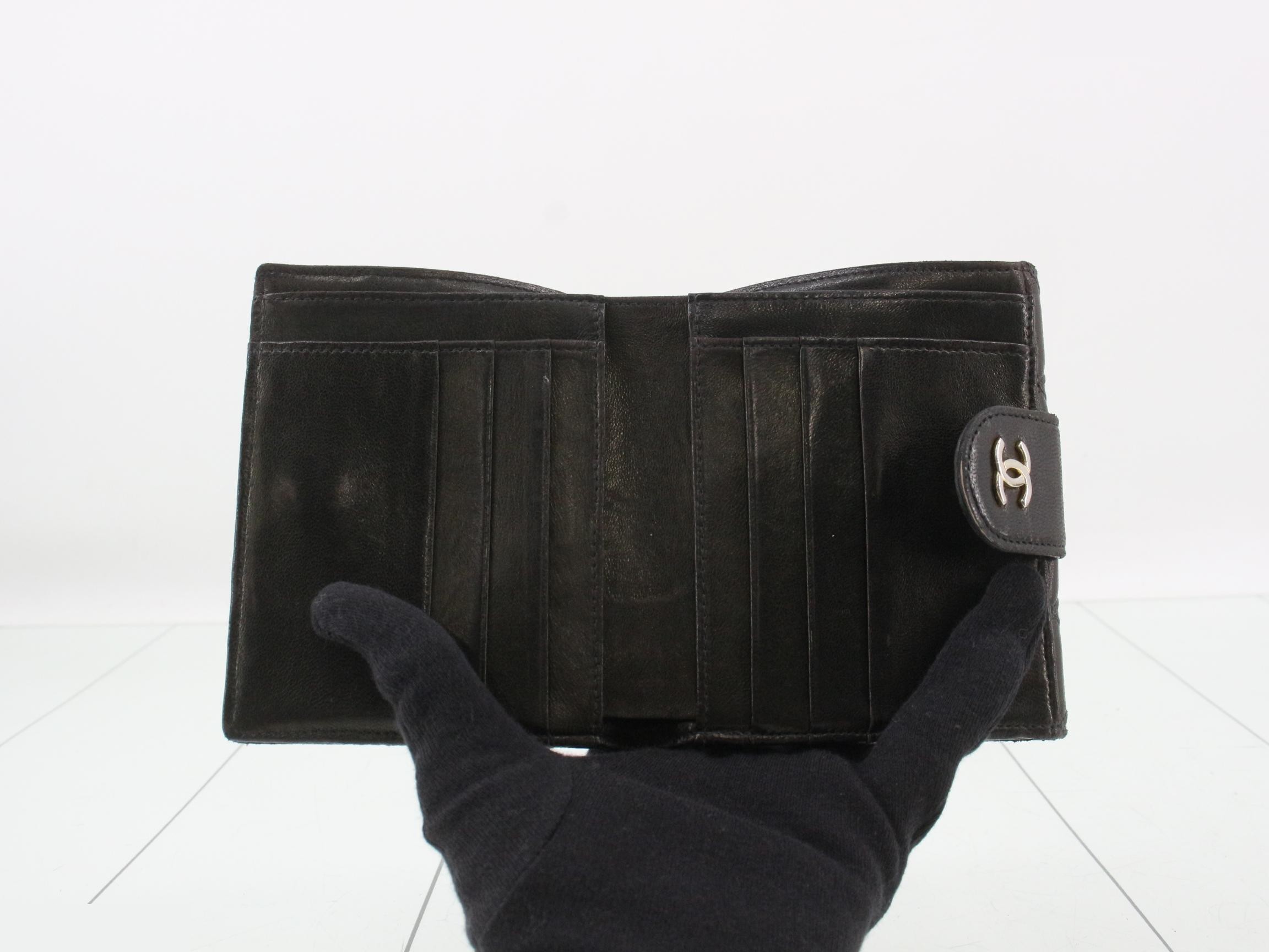 Bicolore Leather Coco Mark Bi-fold Wallet, Black — view 4