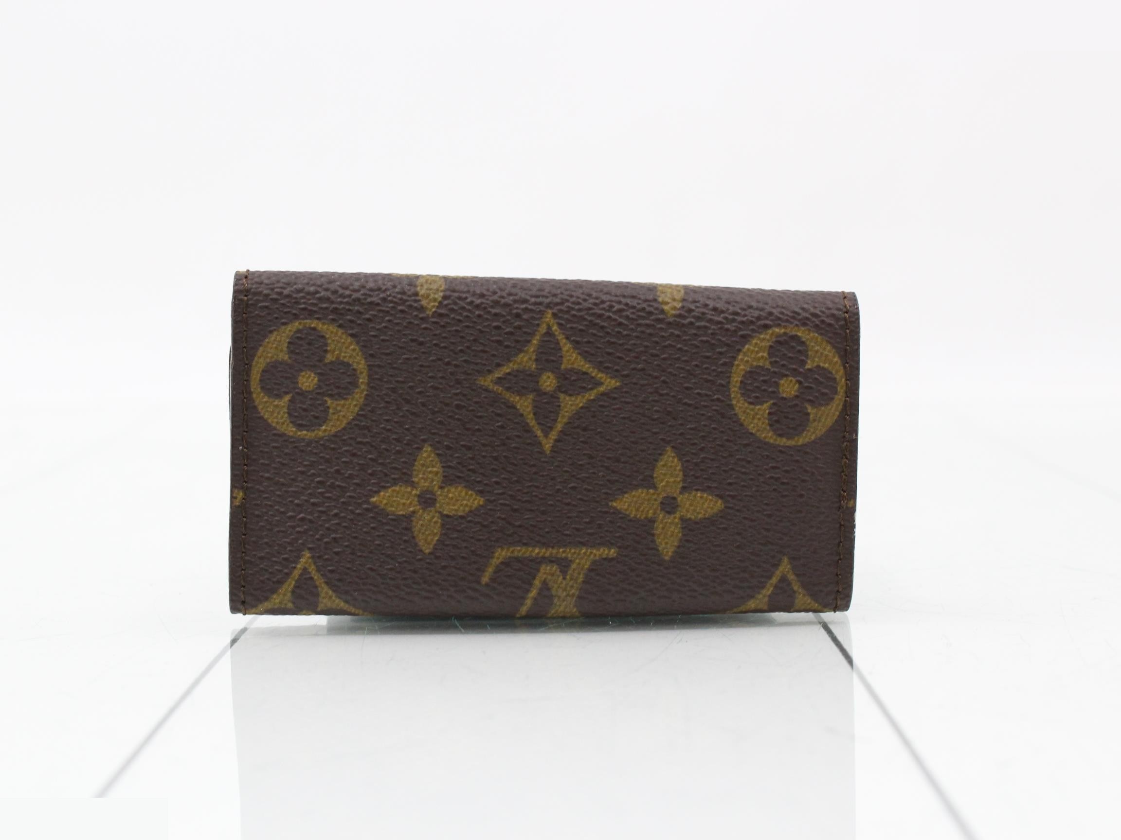 Monogram Multicles 4 (older model) key case — view 2