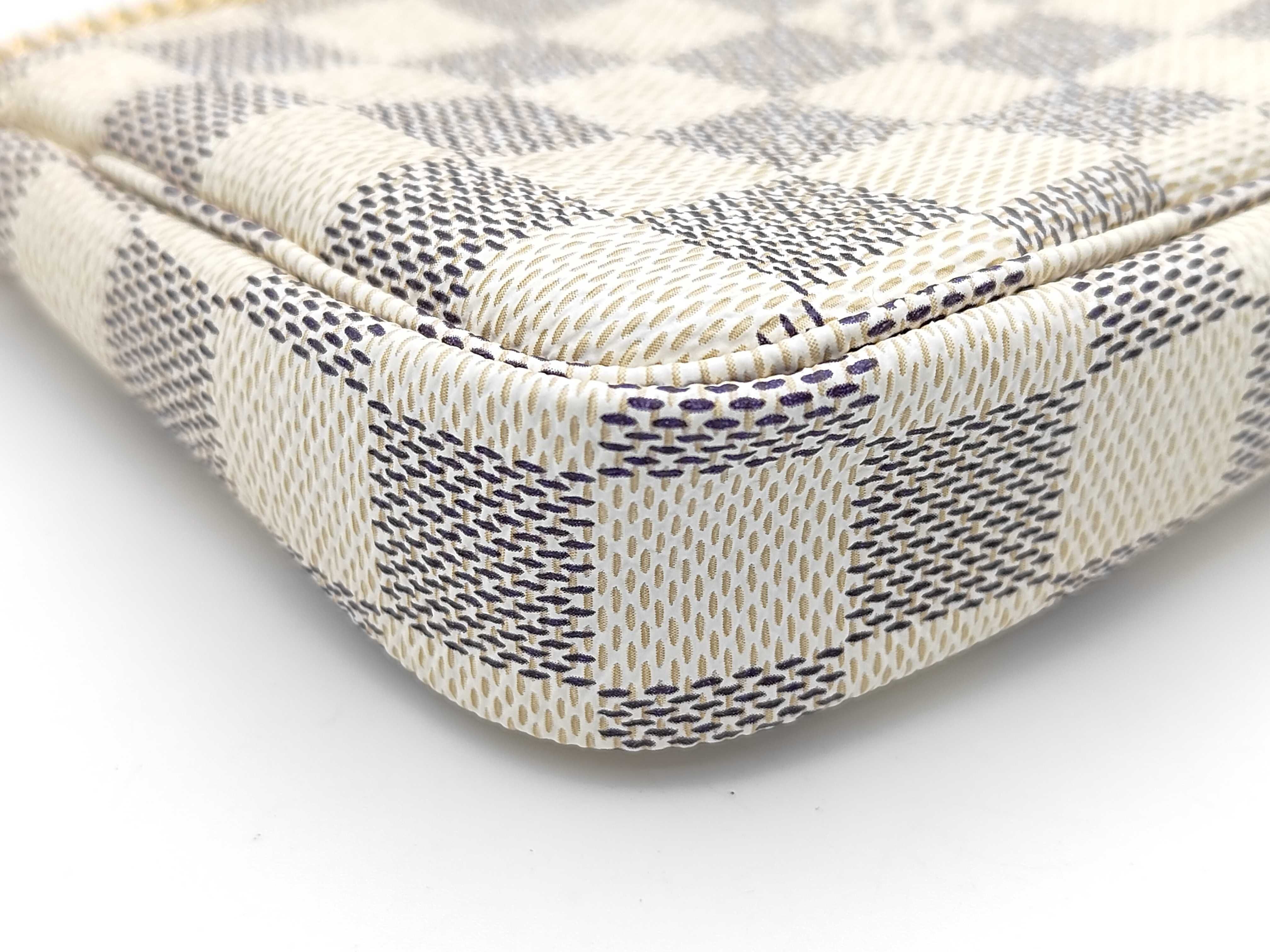 Damier Azur Louis Vuitton Damier Azur Accessoires N58010 Handbag — view 3