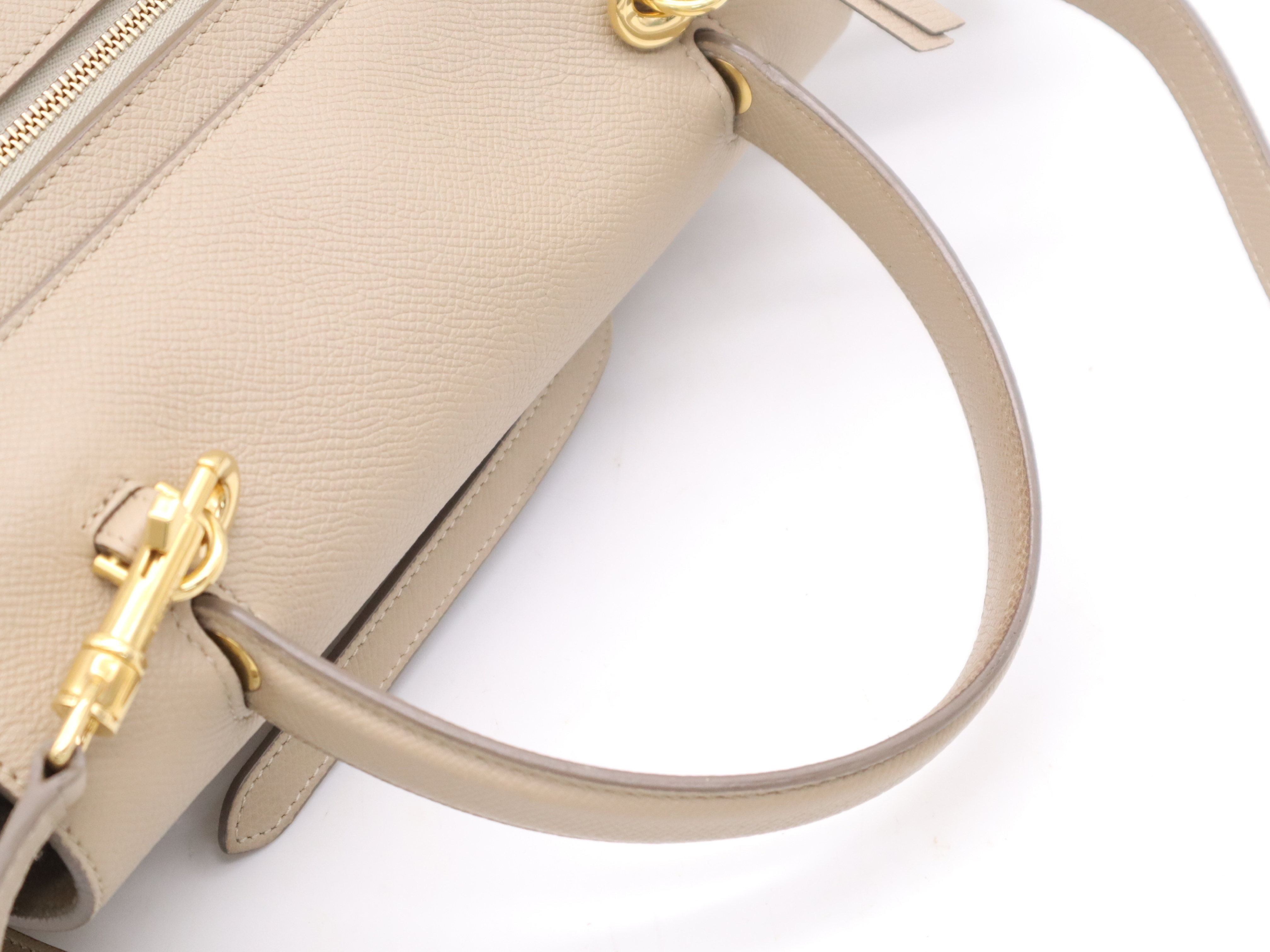 Leather Belt Bag 2-way Handbag Beige Gold Hardware with Shoulder Strap — view 6