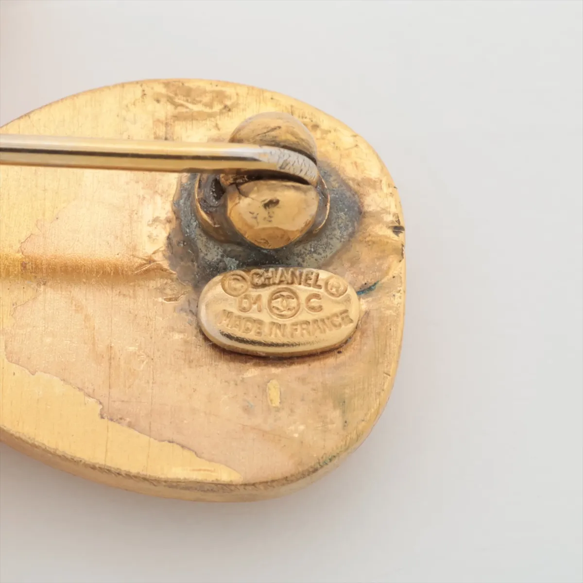 Cocomark 01C Brooch GP x Rhinestone Gold — view 4