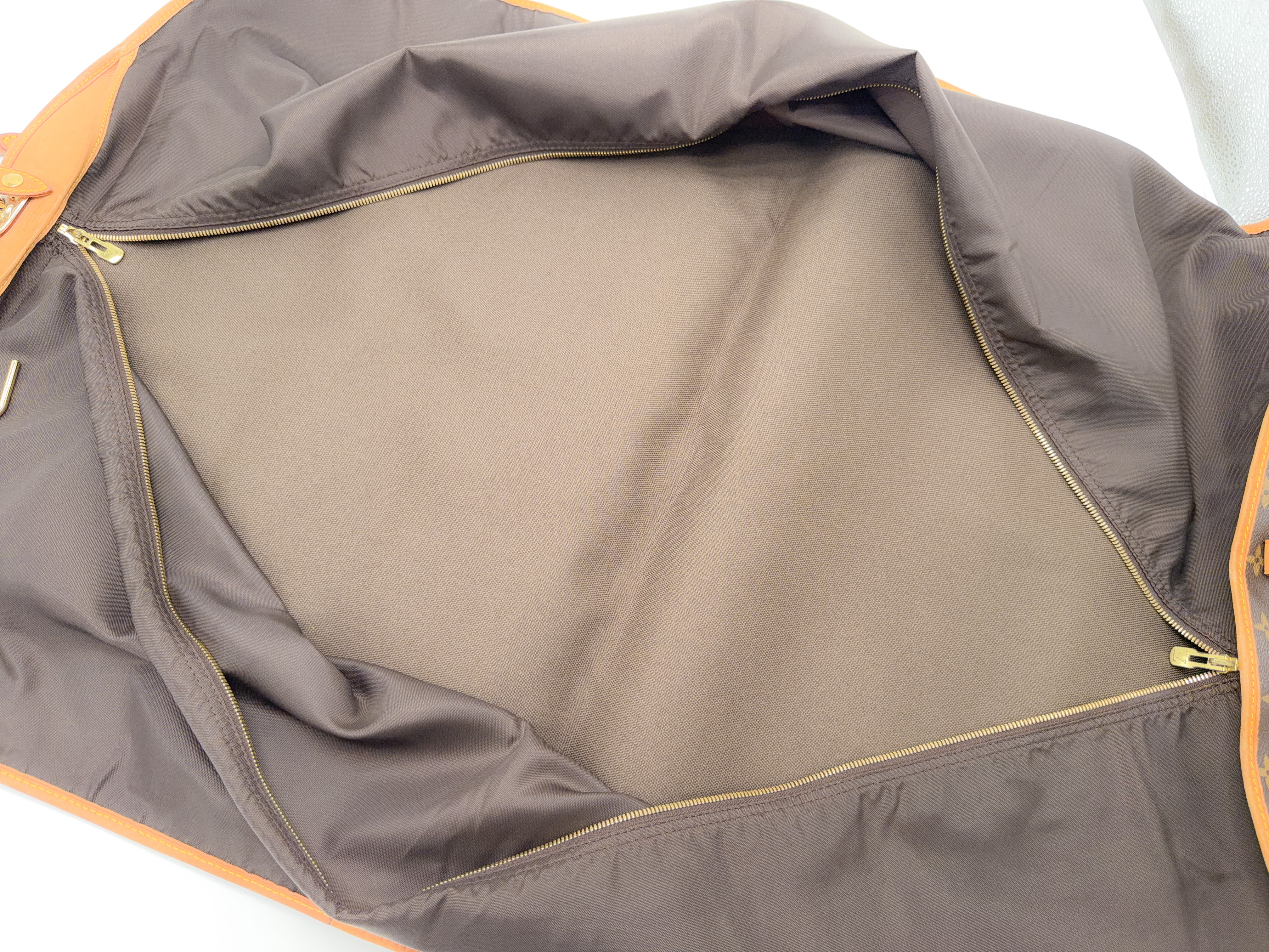 Monogram M23434 Usport Abbey Garment Bag — view 7
