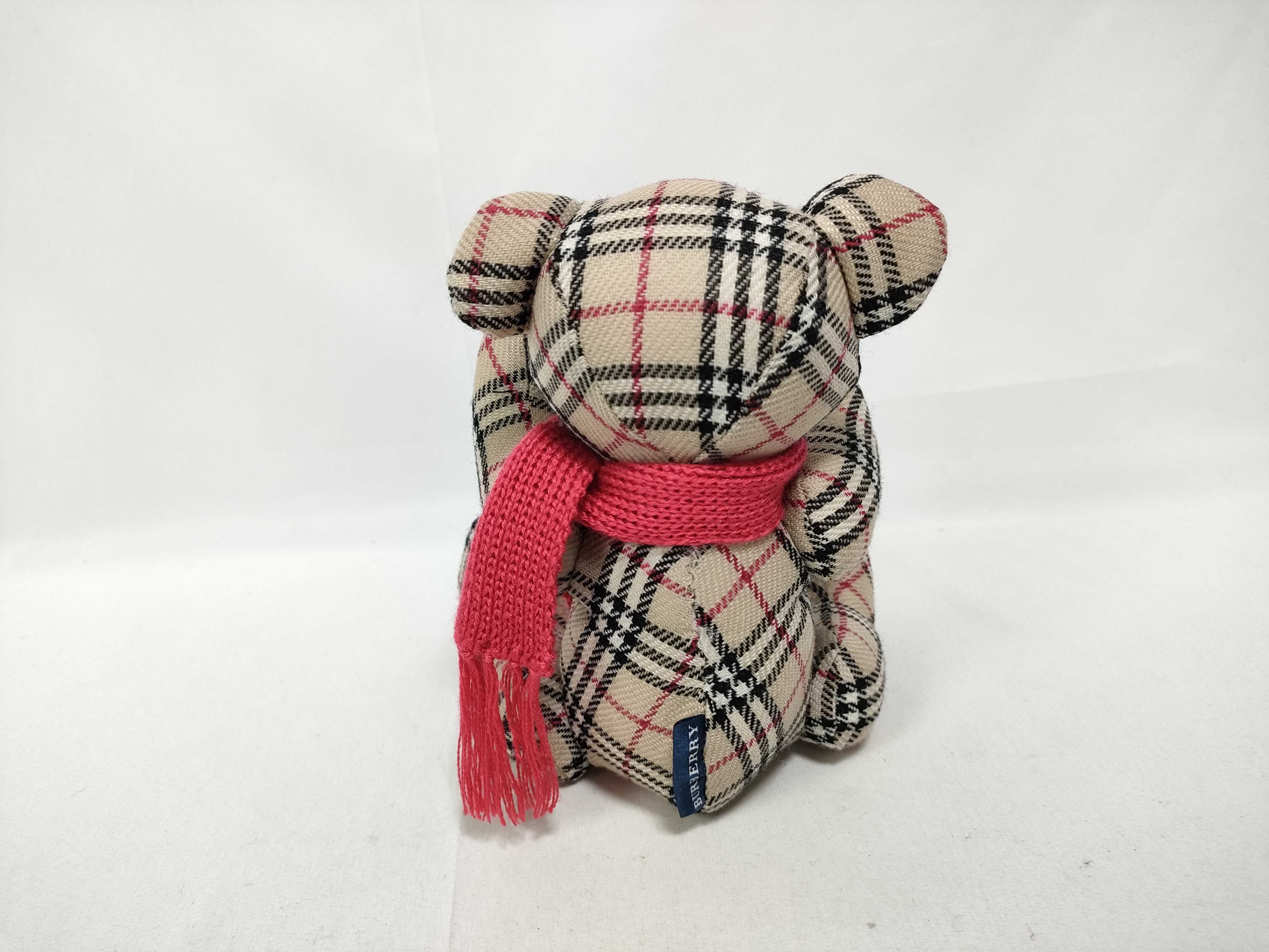 teddy bear plush toy with box, Nova Check pattern, beige, scarf, and other accessories. — view 4