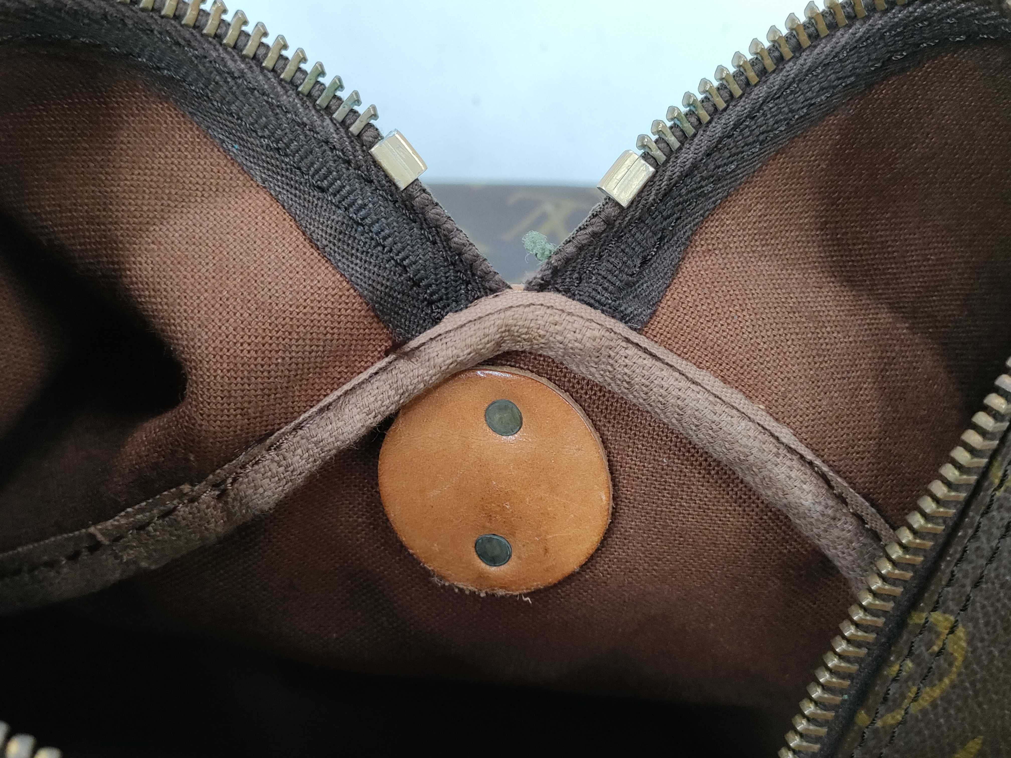 Monogram M41424 Keepall 55 Boston Bag — view 9