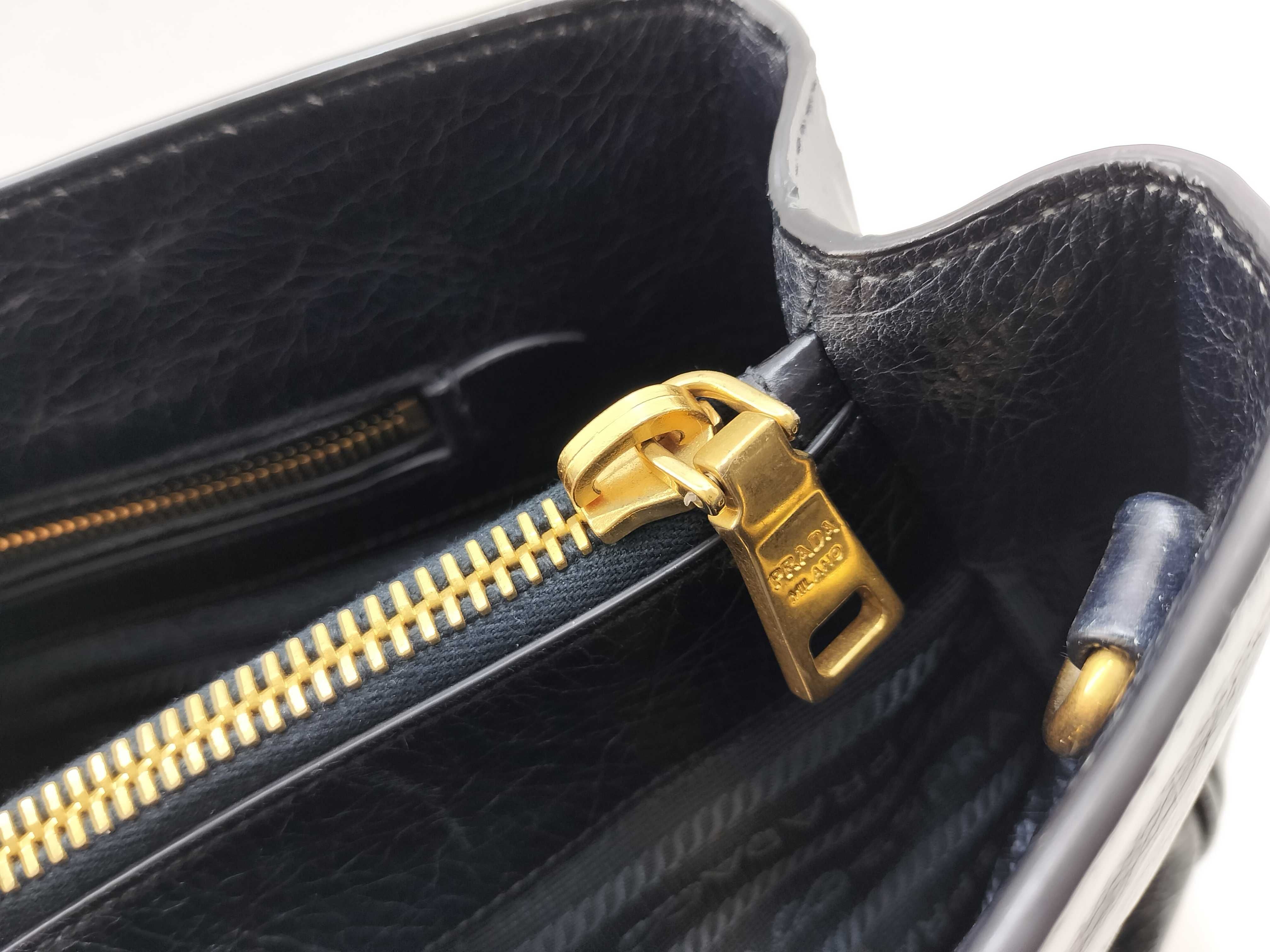Vitello Shine Tote Bag — view 12