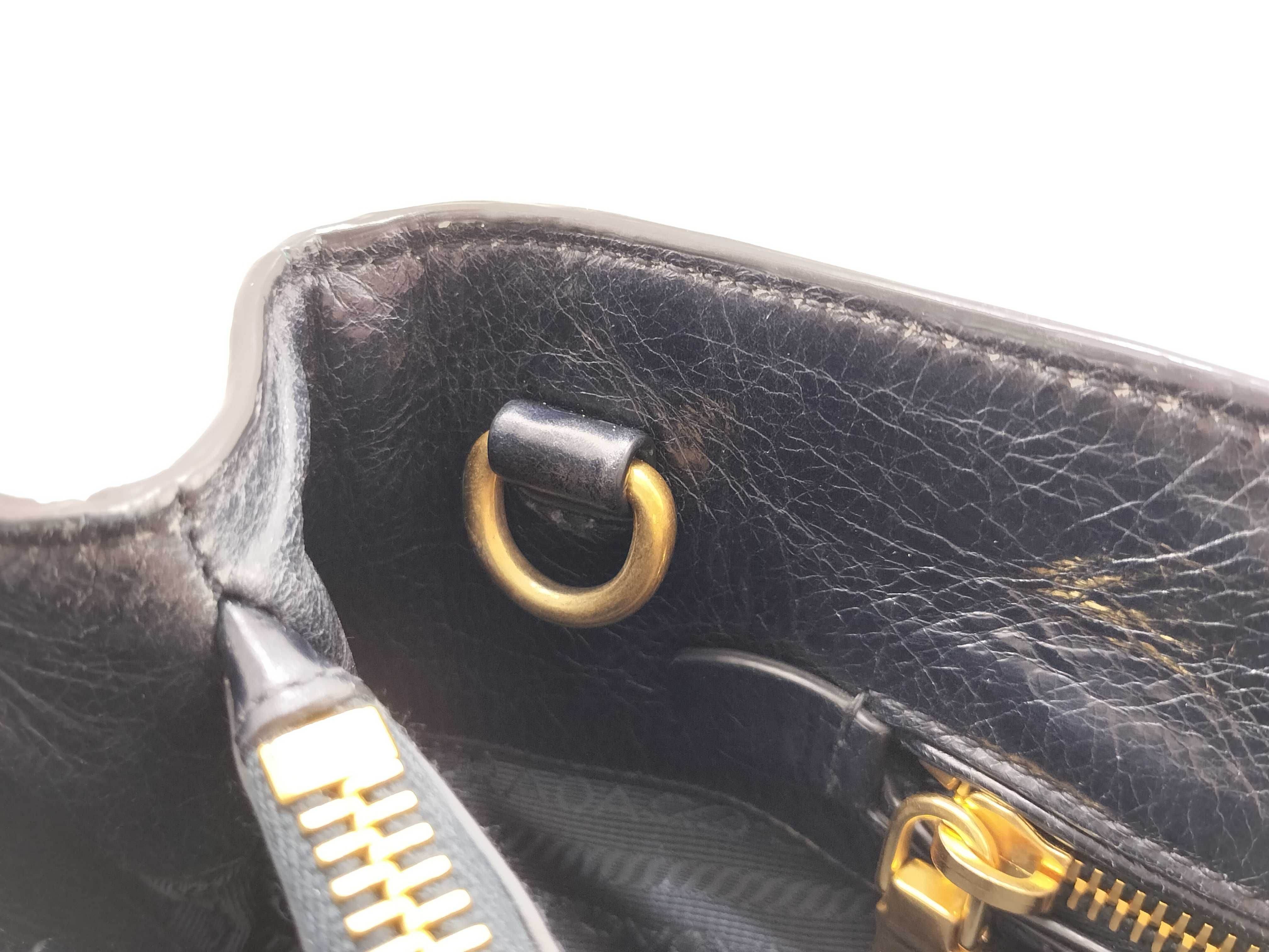 Vitello Shine Tote Bag — view 13