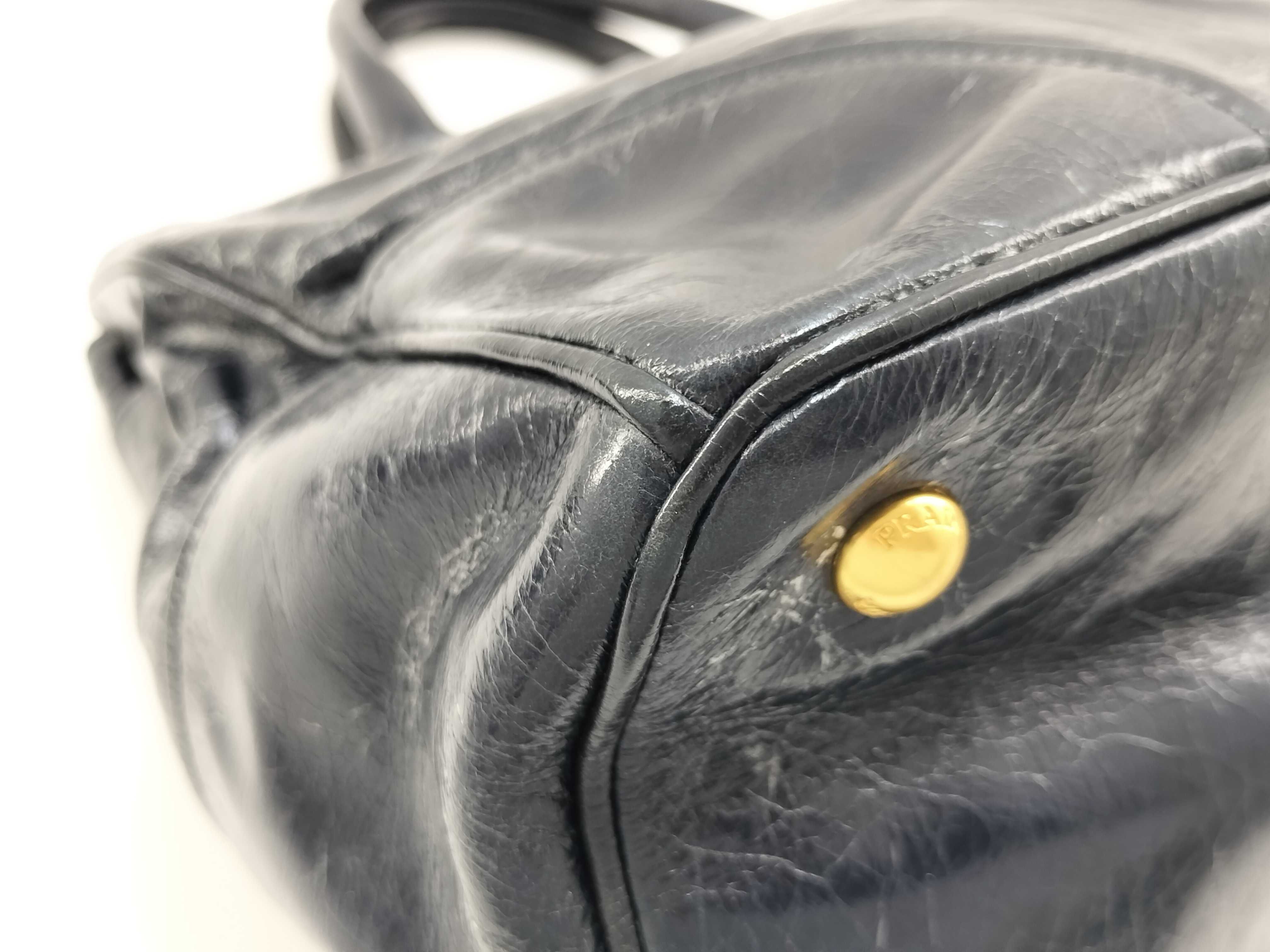 Vitello Shine Tote Bag — view 7