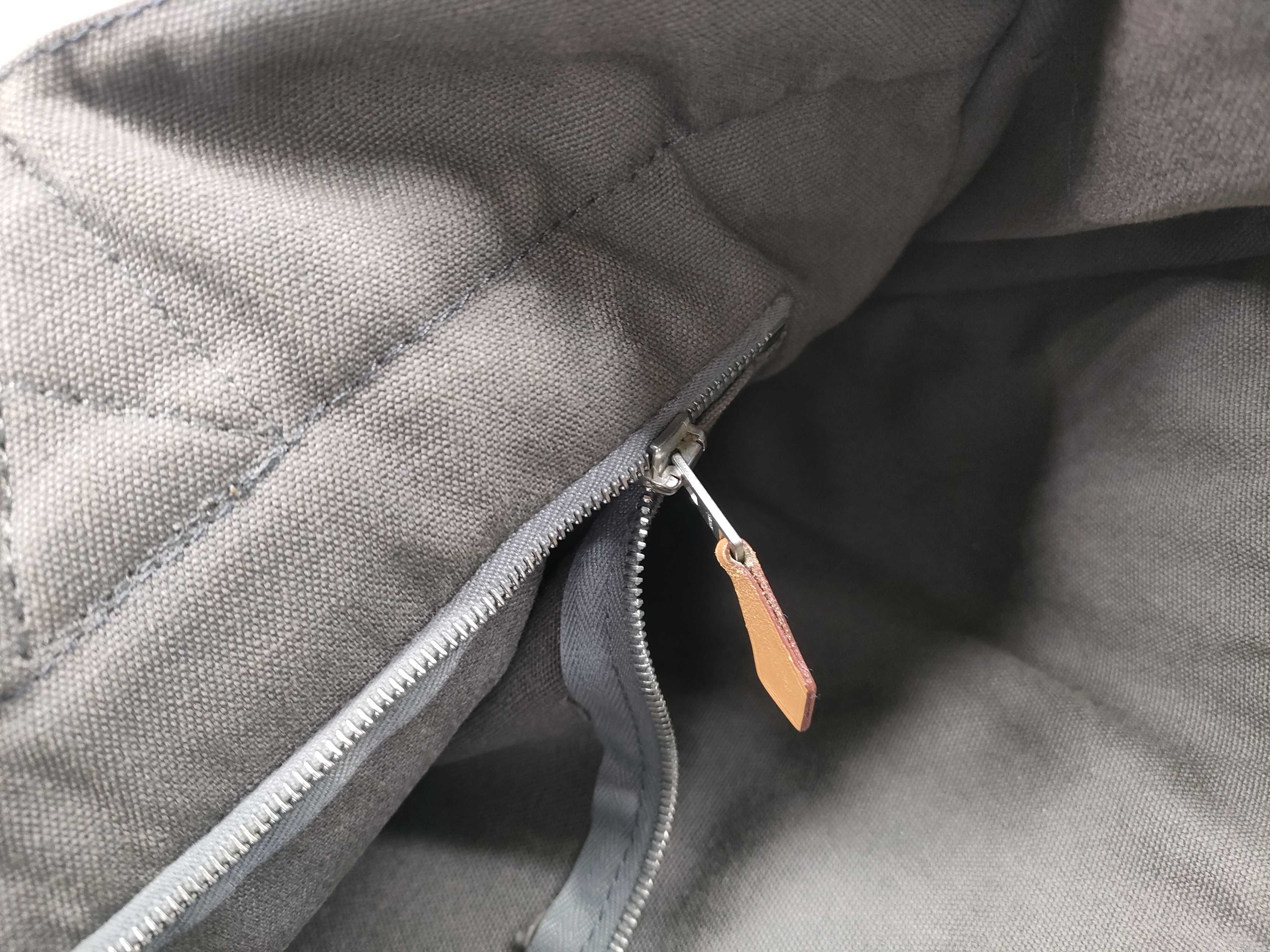 Fool to GM Campus Gray Tote Bag — view 5