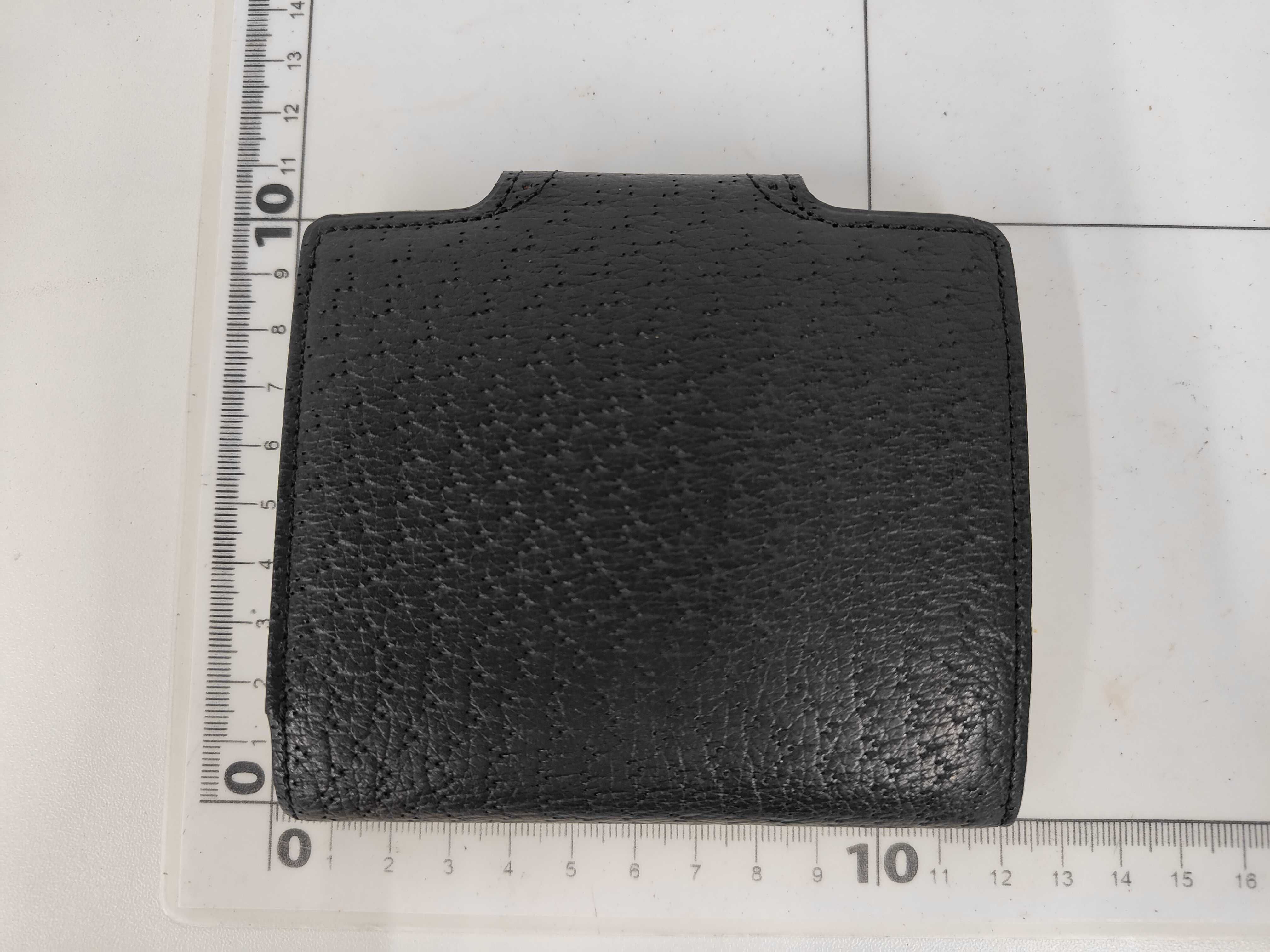 wallet — view 2