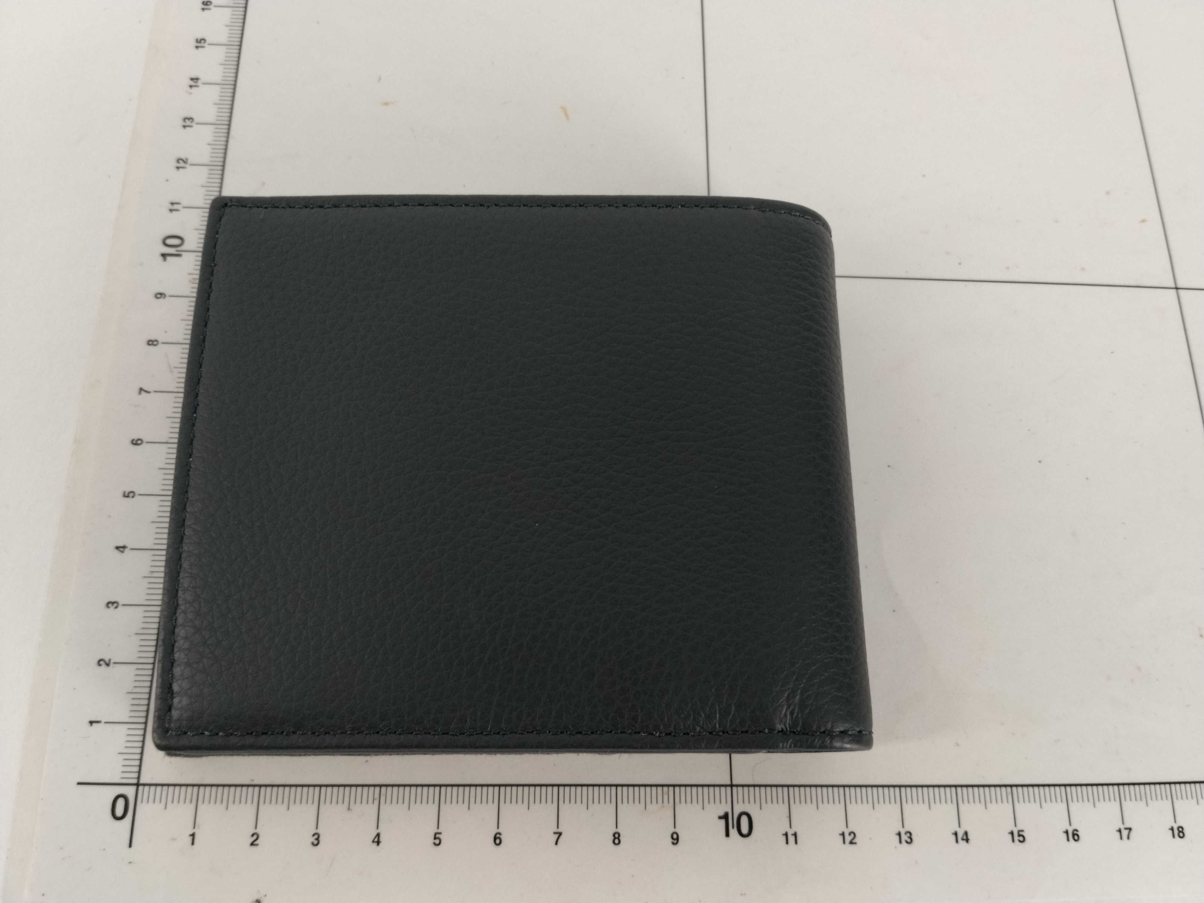 Bi-fold Saddle Wallet — view 2