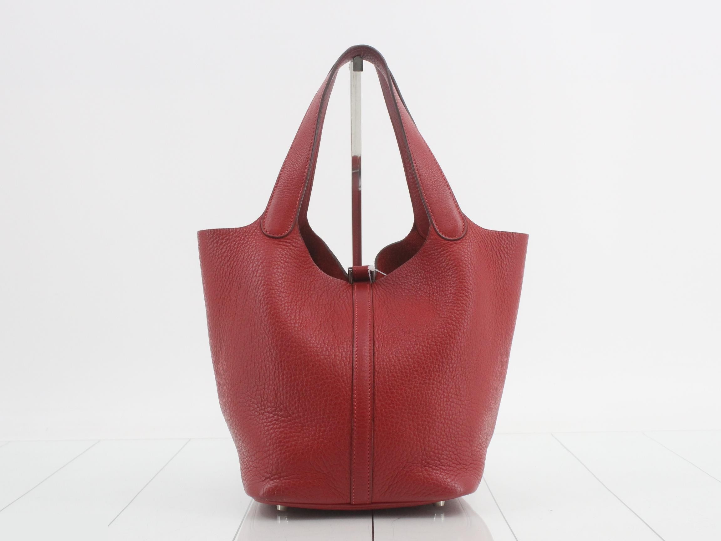 Picotin Lock MM Rouge Vif Taurillon SV — view 2