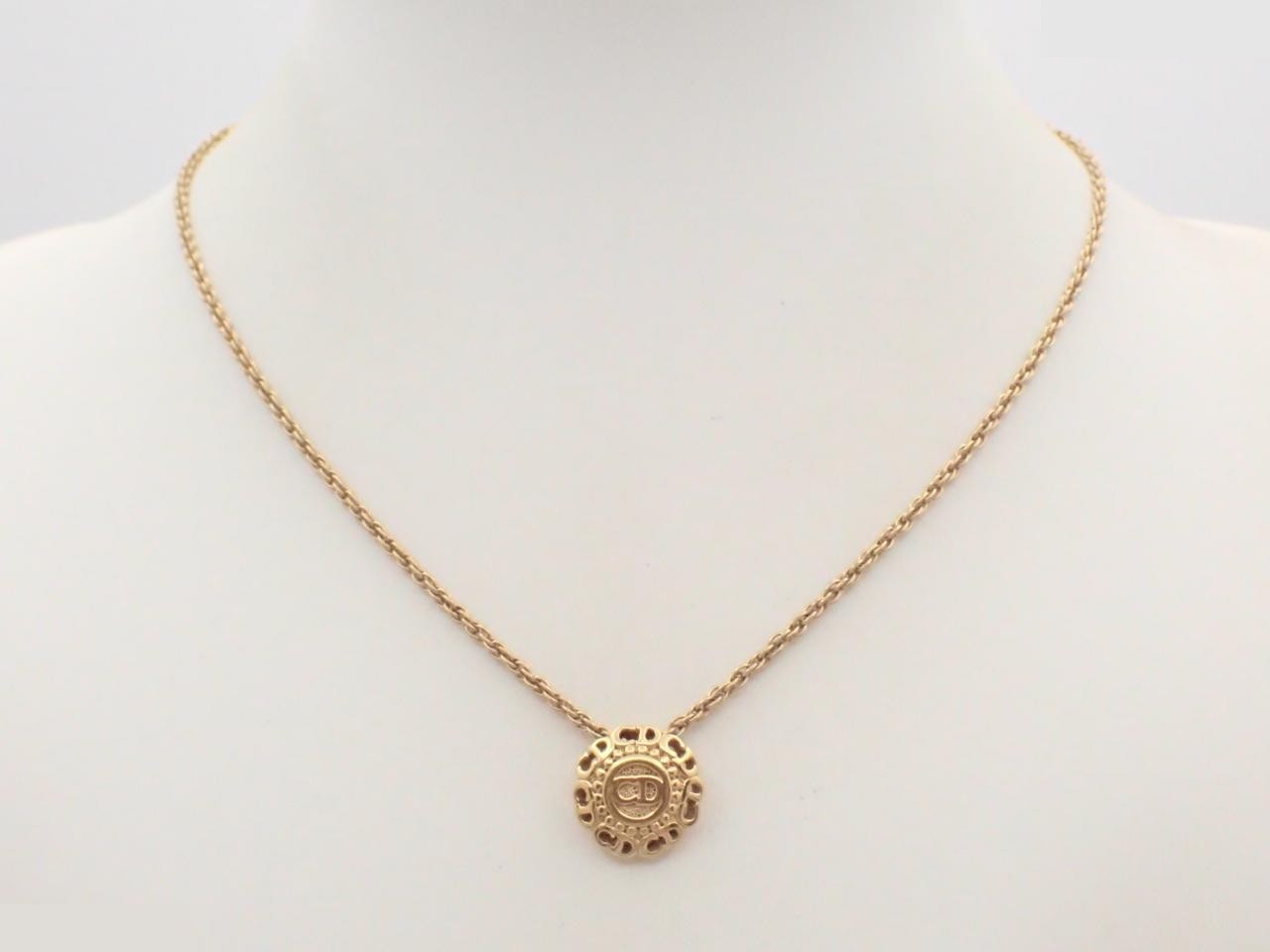 gold necklace, chain approximately 44cm — view 3