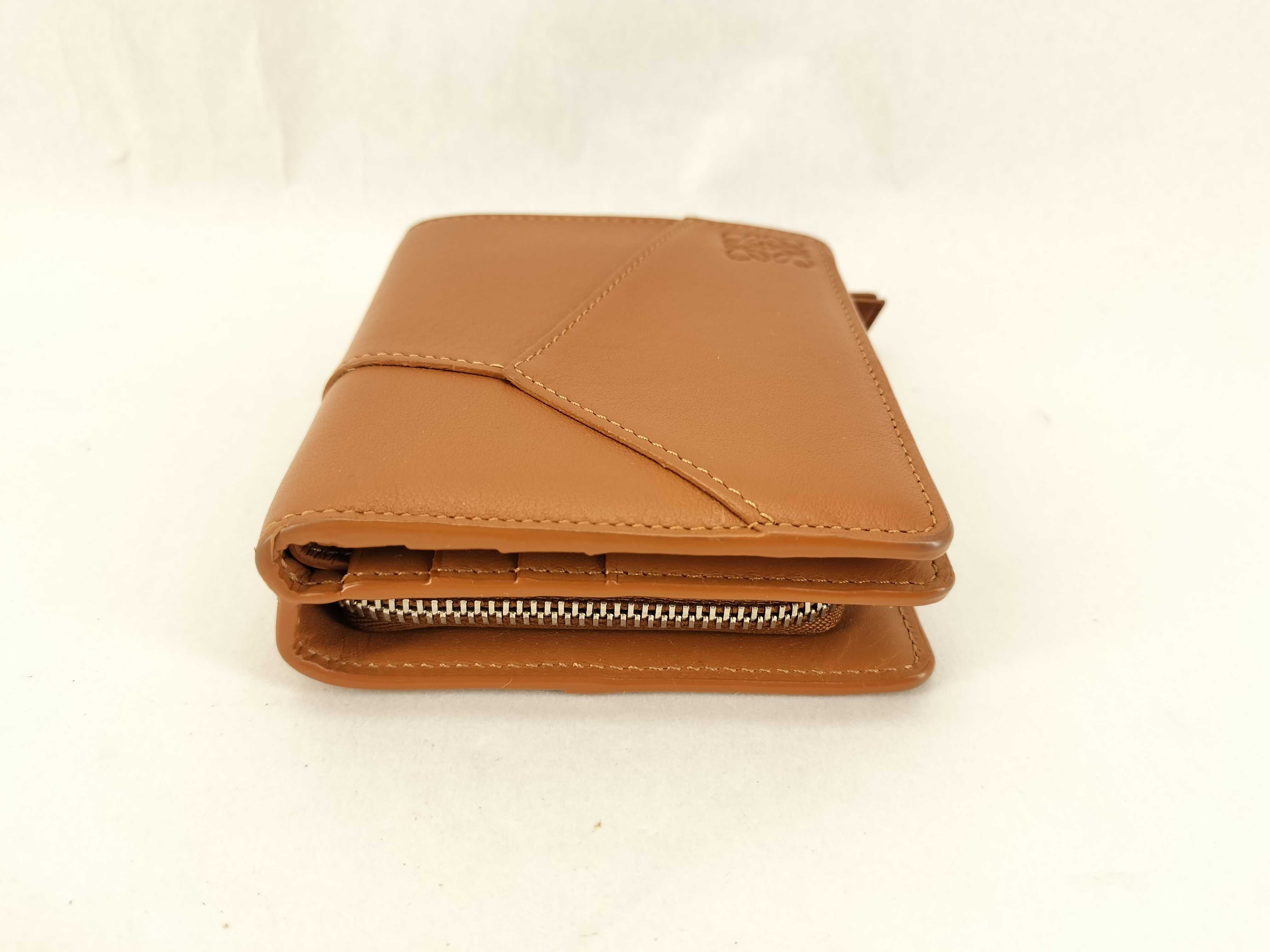 Puzzle Compact Wallet Brown Billfold — view 4