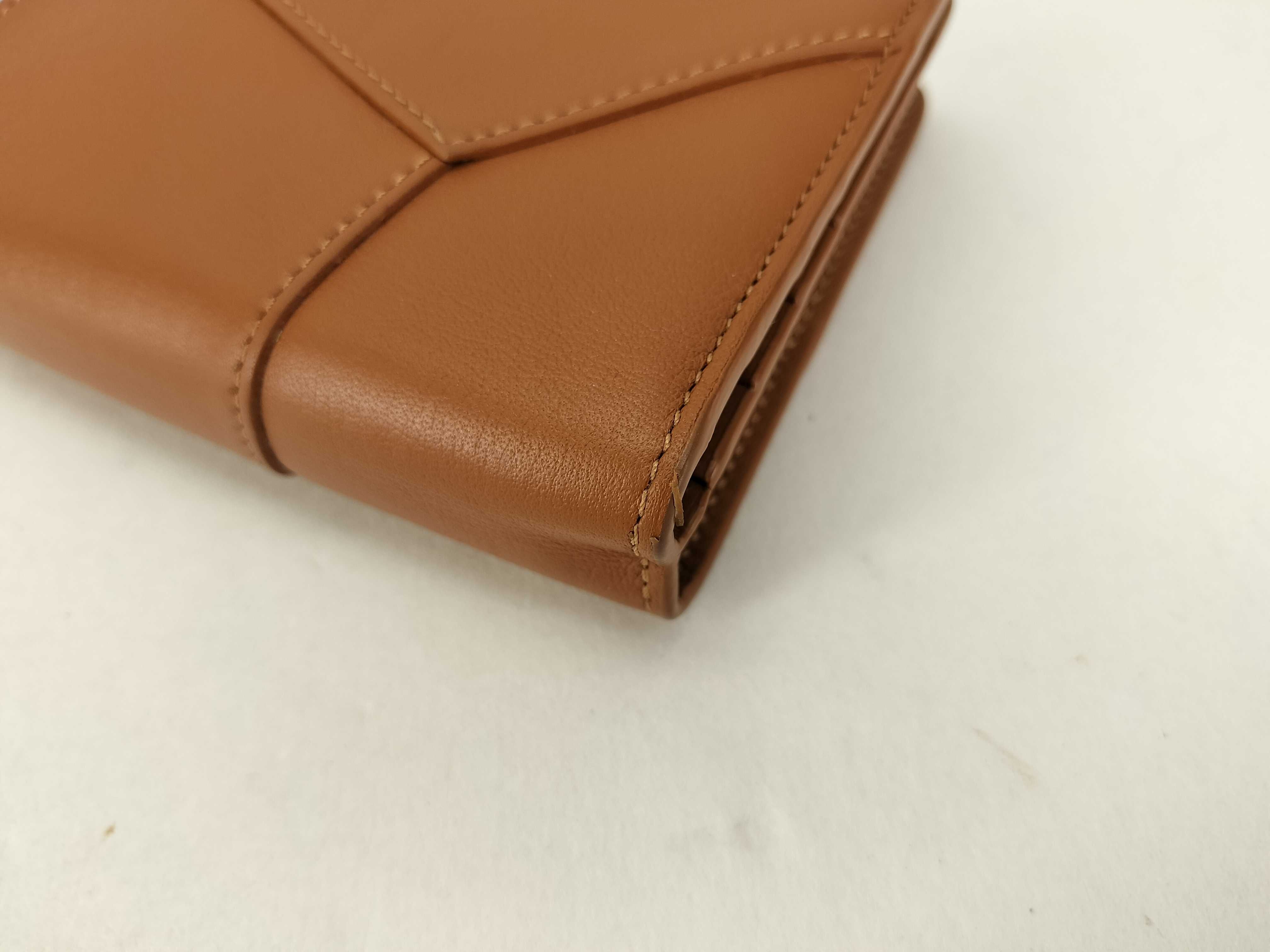 Puzzle Compact Wallet Brown Billfold — view 6