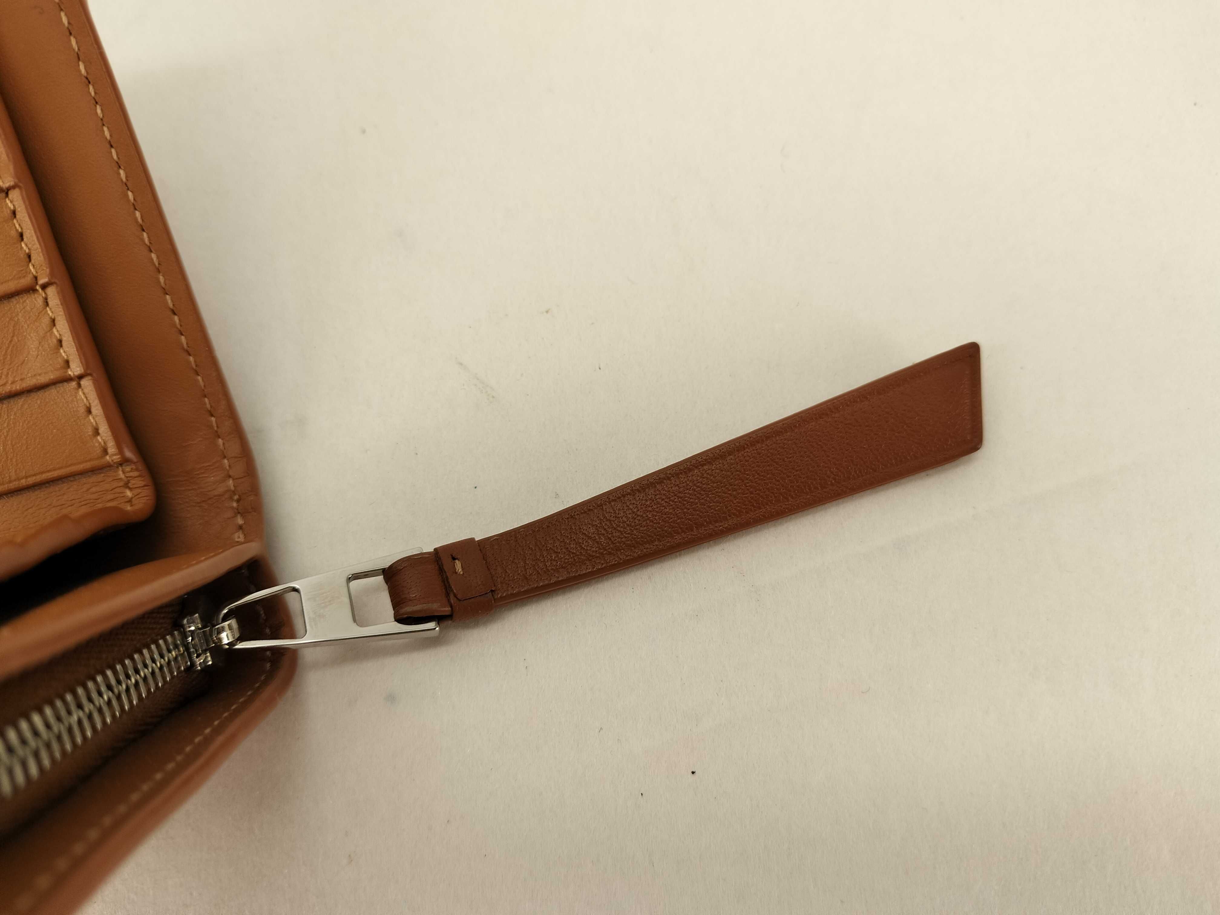 Puzzle Compact Wallet Brown Billfold — view 10