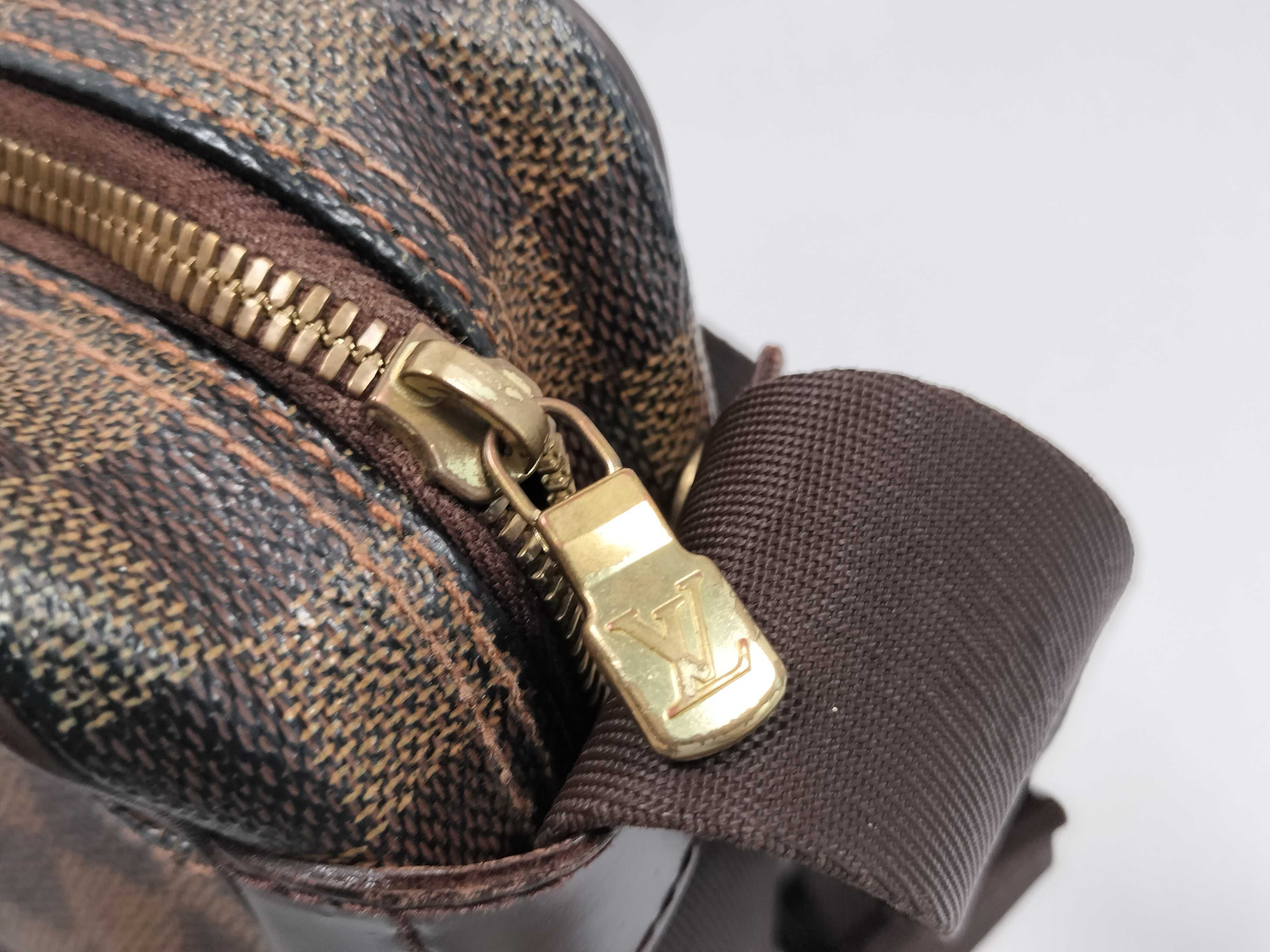 Damier Olaf Shoulder Bag — view 9