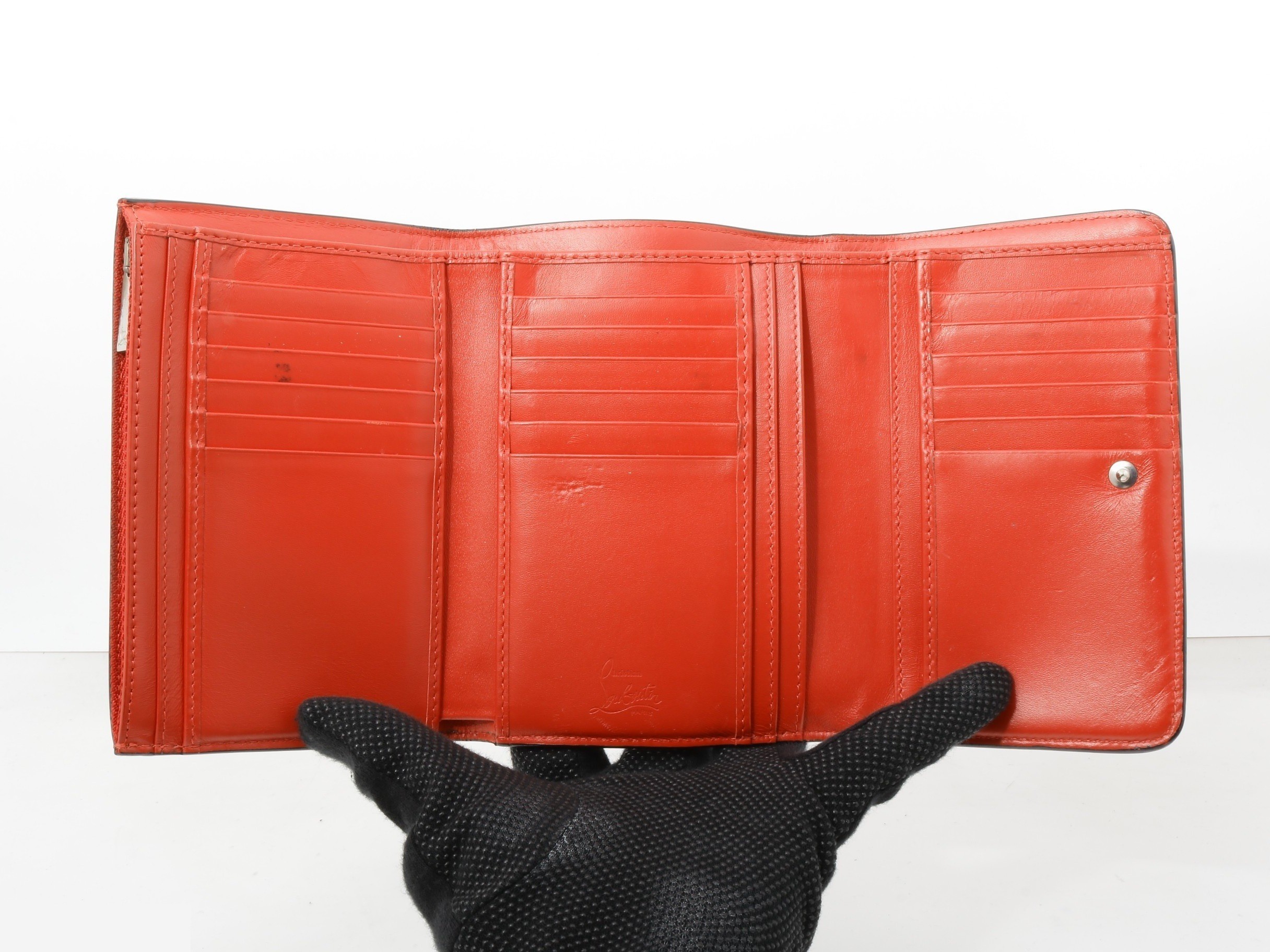 Other lines: Bags and Wallets — view 4