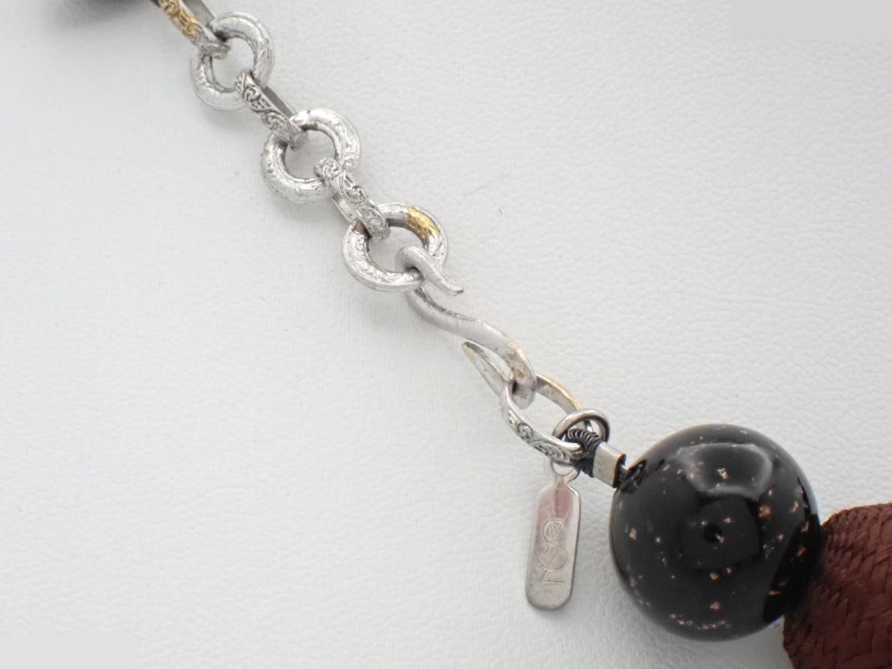 Other lines: Precious metal necklaces and pendants, total length approximately 40 cm. — view 2