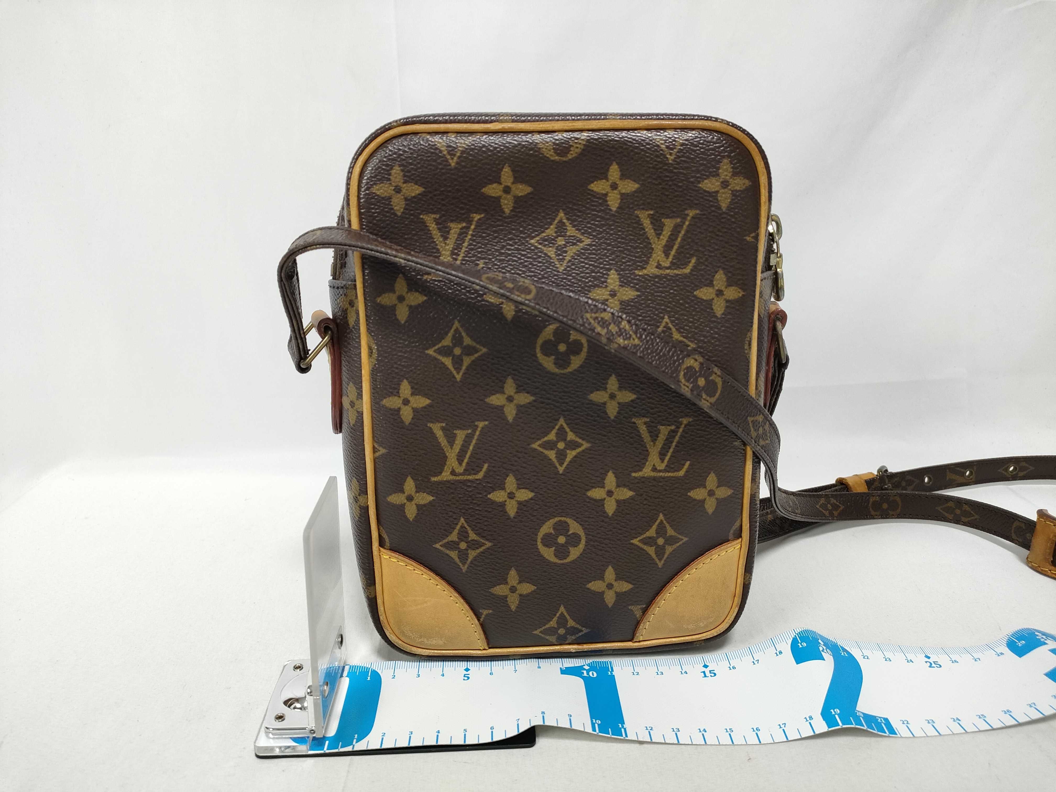 Monogram Amazon Monogram TH0016 Shoulder Bag — view 2