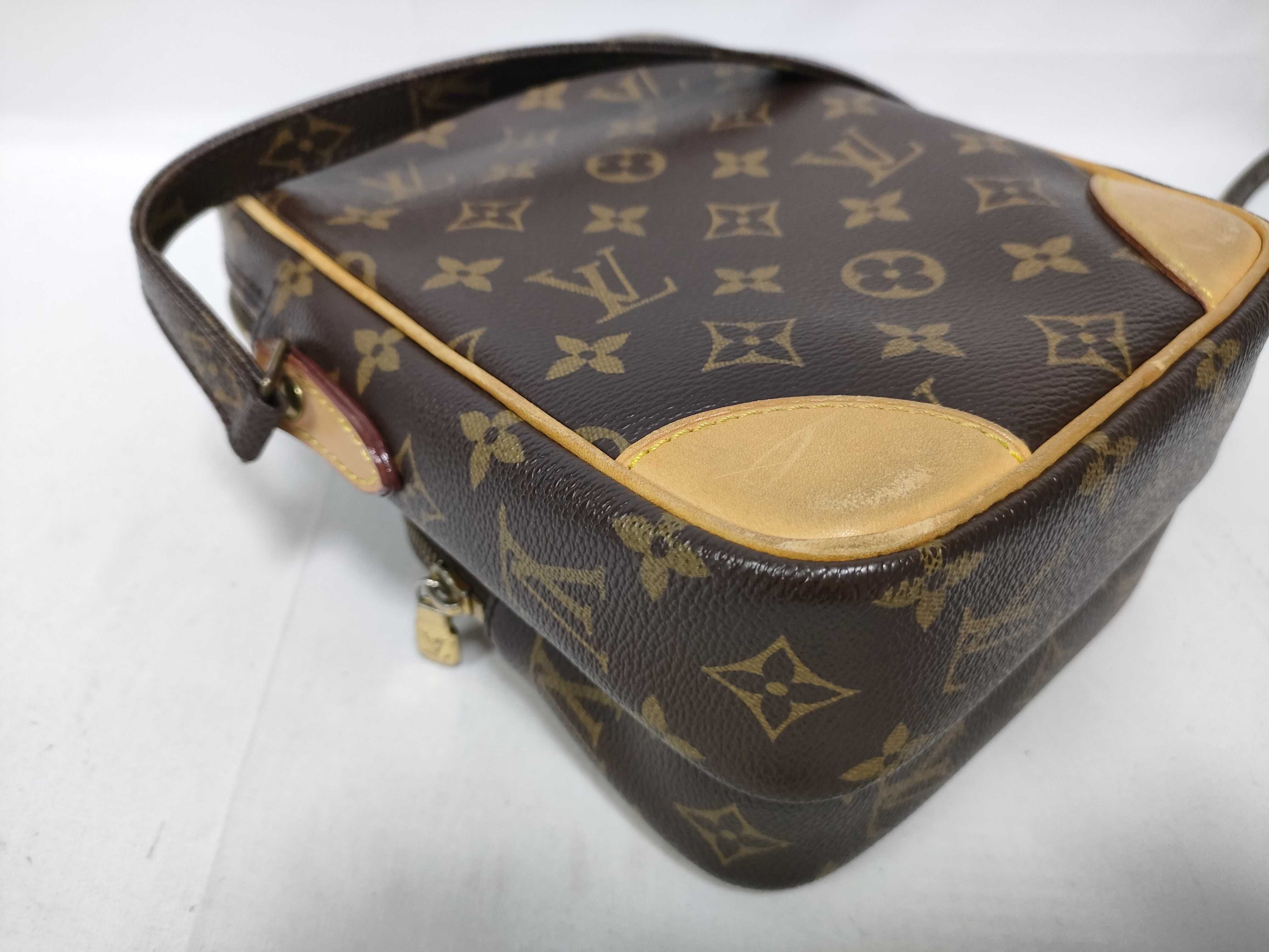Monogram Amazon Monogram TH0016 Shoulder Bag — view 5