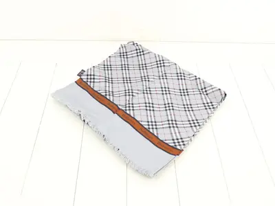 Other lines: Small items, accessories, scarves, checkered patterns