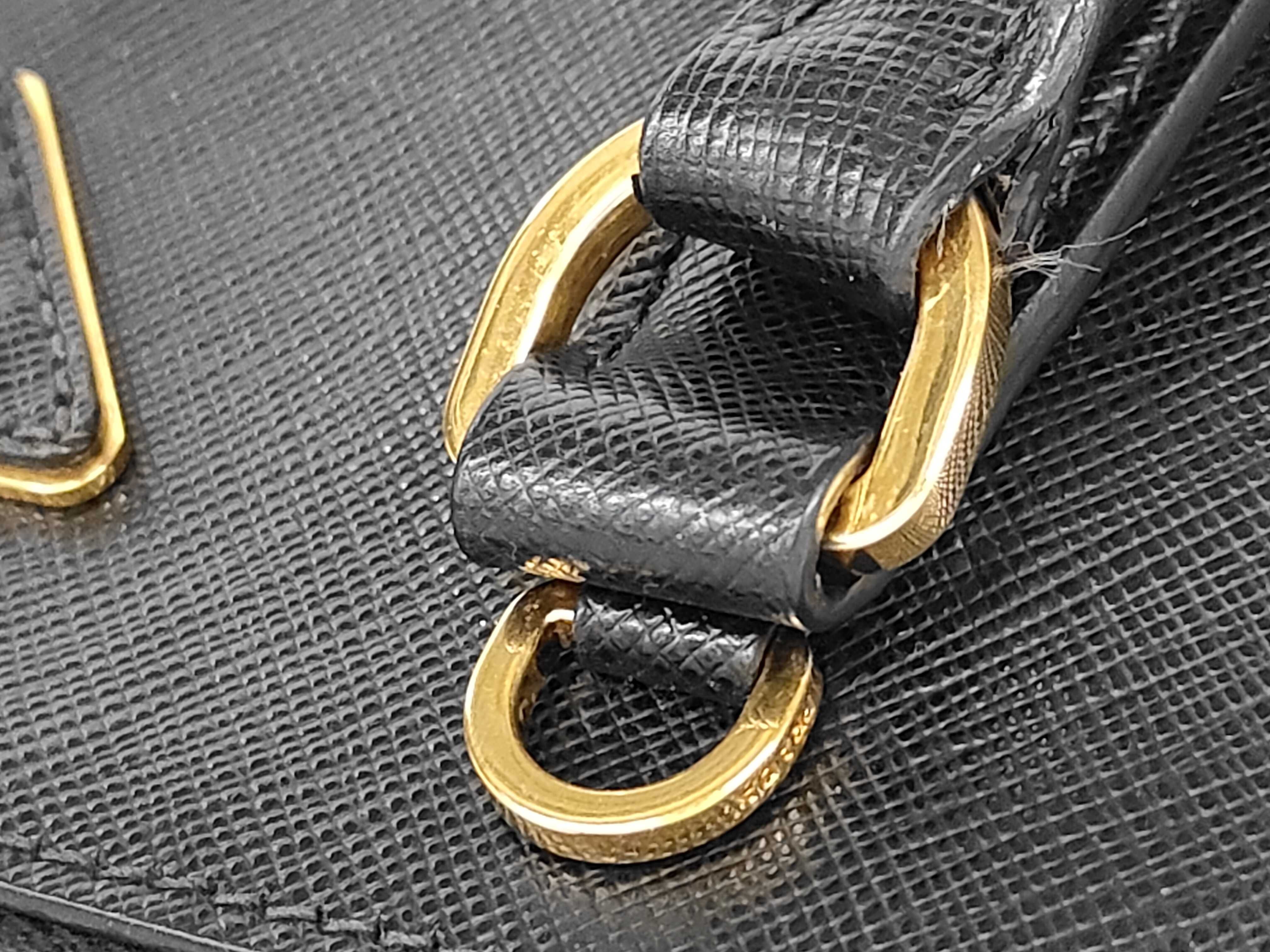 Saffiano Dome-shaped Handbag Black Handbag — view 5