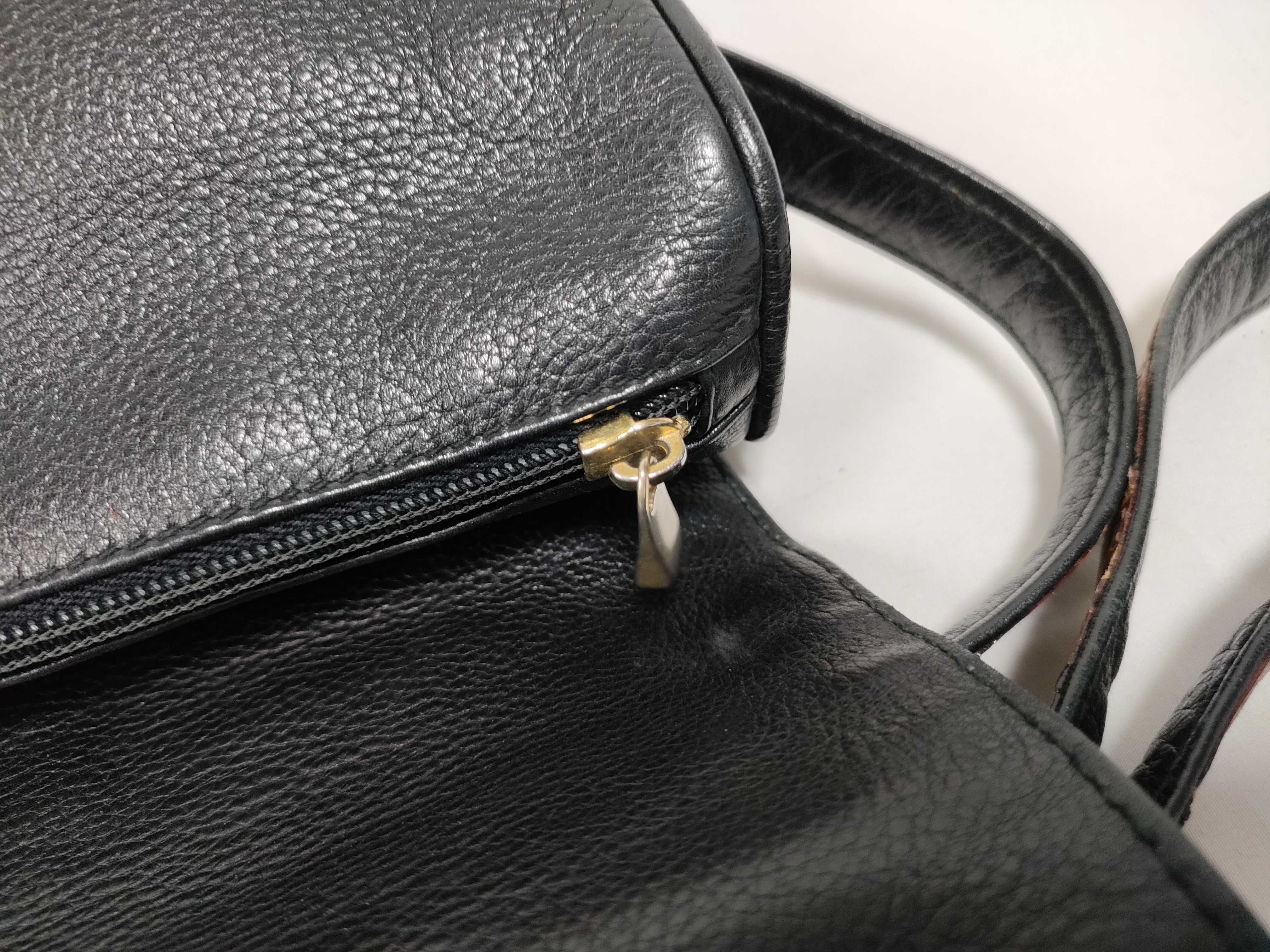 Leather x Crocodile Embossed Shoulder Bag — view 13