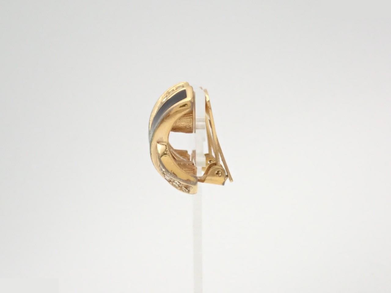 Earrings — view 3