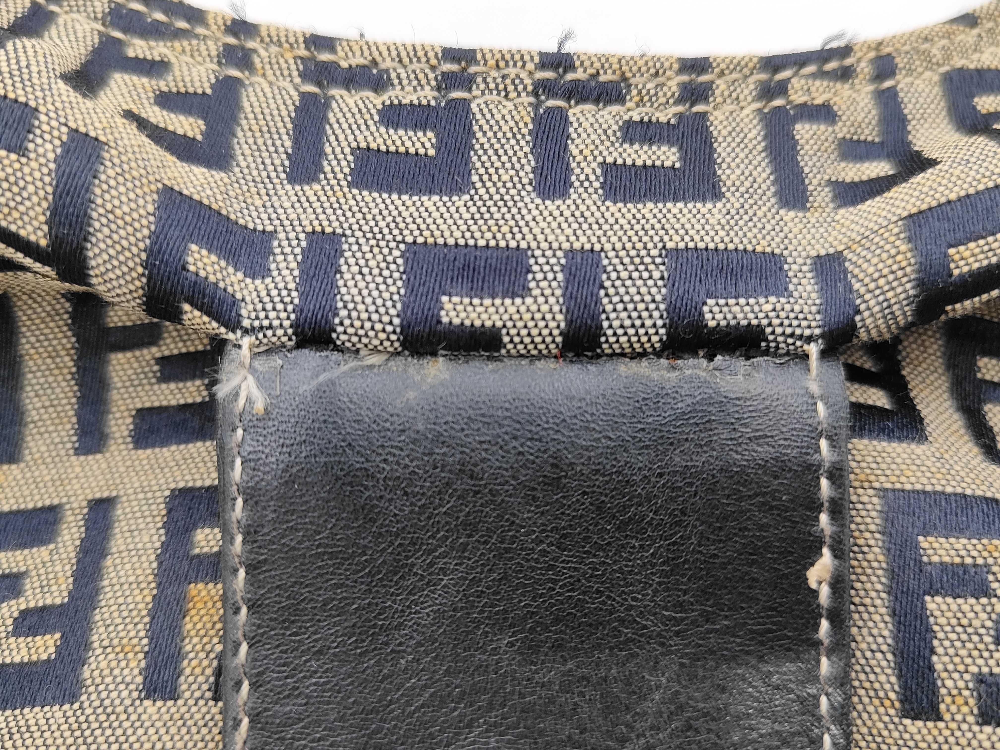 Zucchino Shoulder Bag — view 13