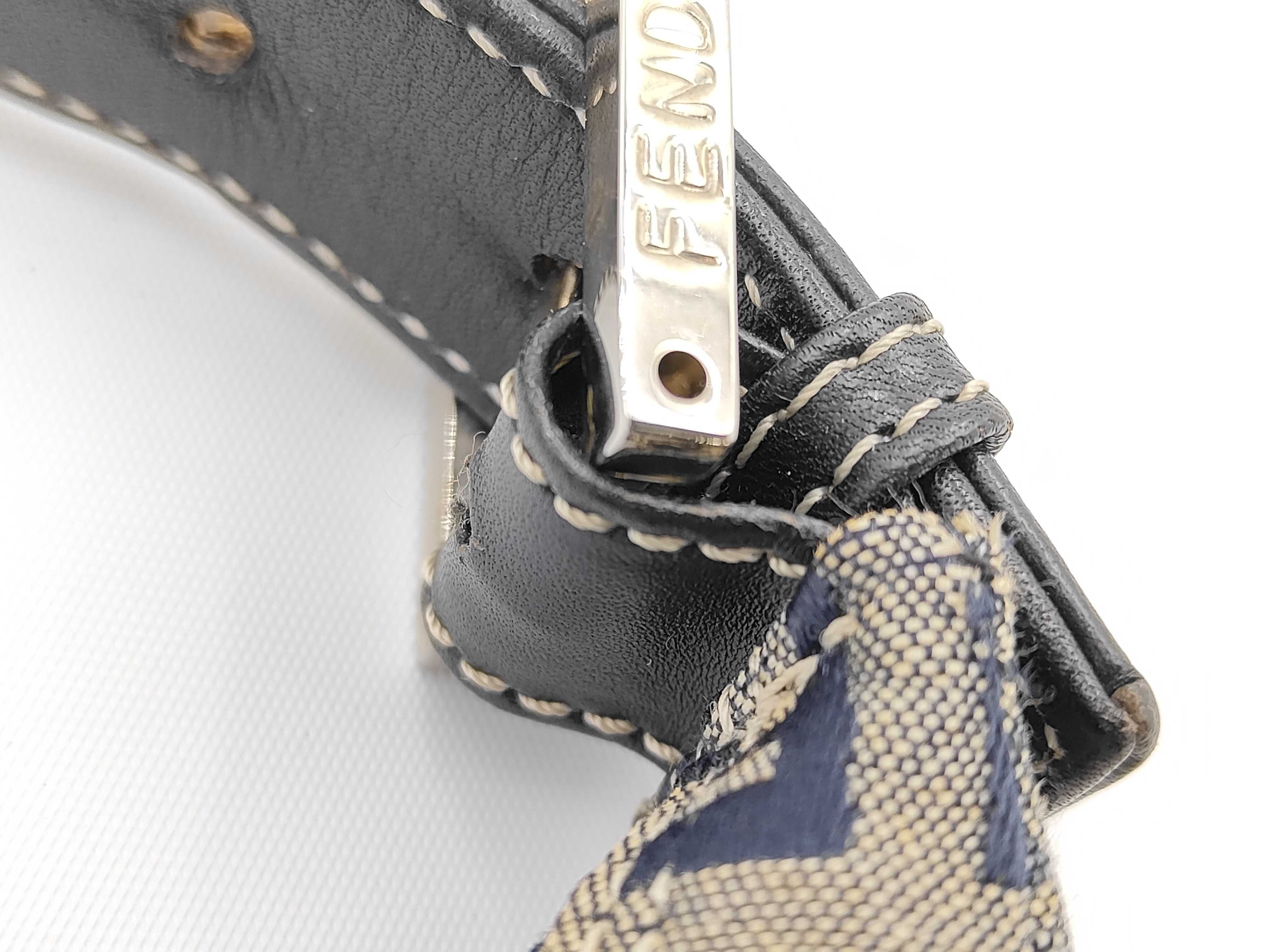 Zucchino Shoulder Bag — view 7