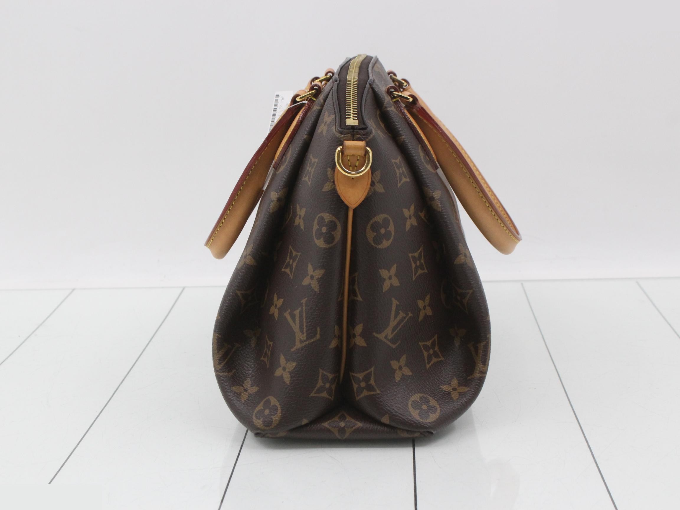 Rivoli PM Monogram — view 3
