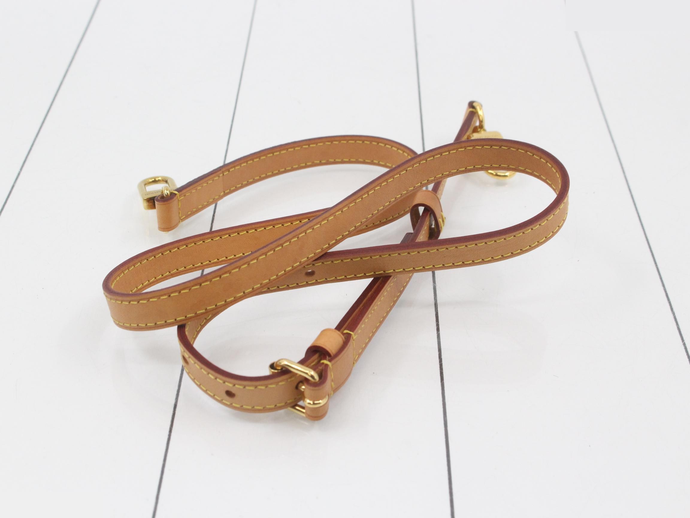 Rivoli PM Monogram — view 7