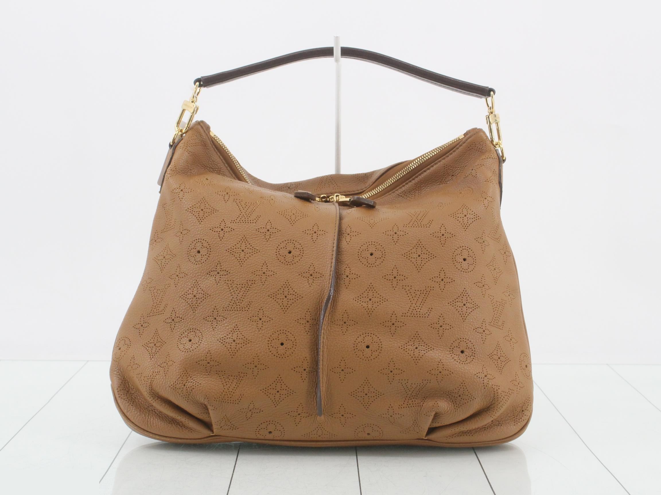 Monogram M94212 Mahina Selene PM Leather Tote Bag