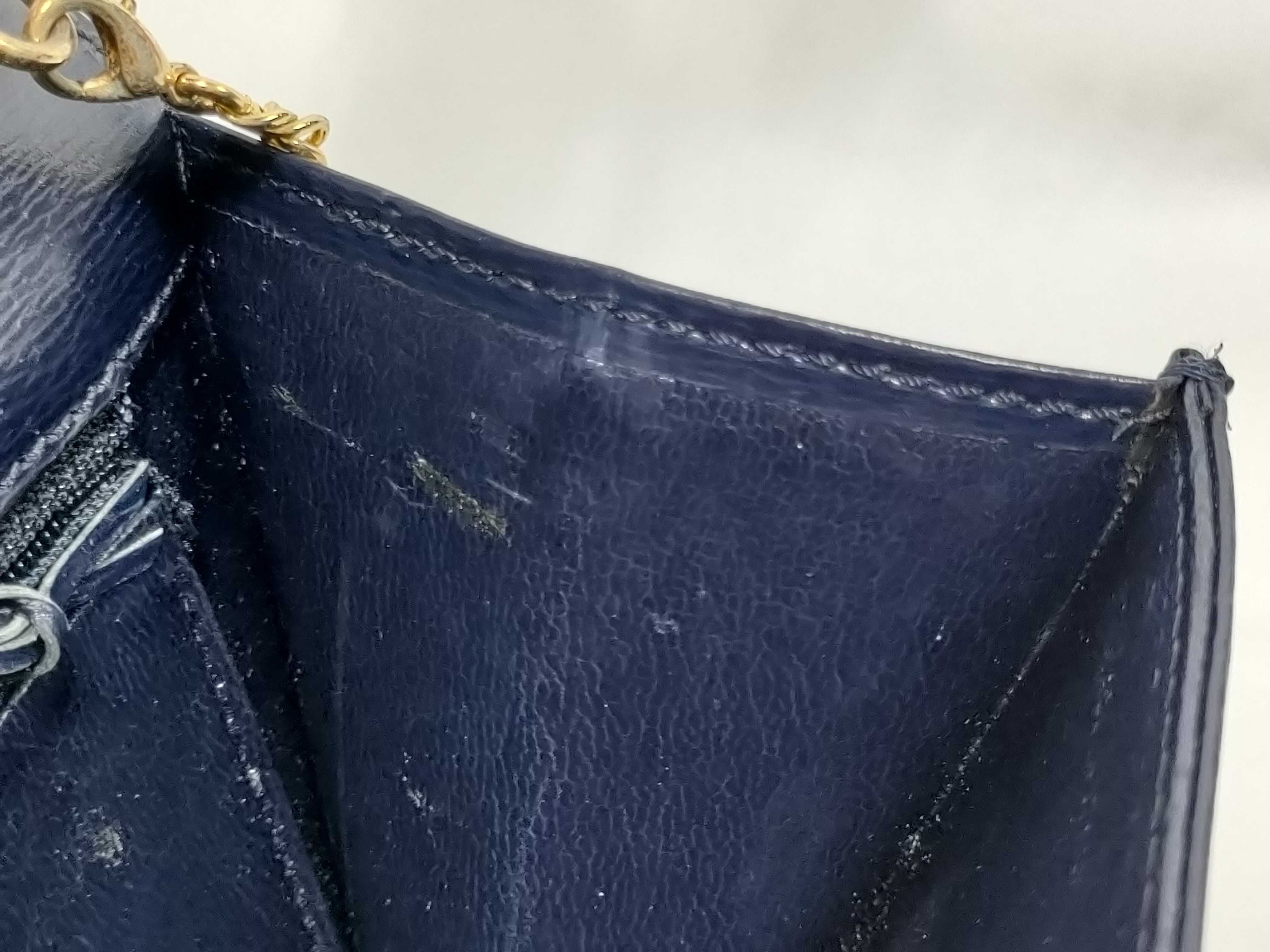 Shoulder Chain Shoulder Bag — view 12