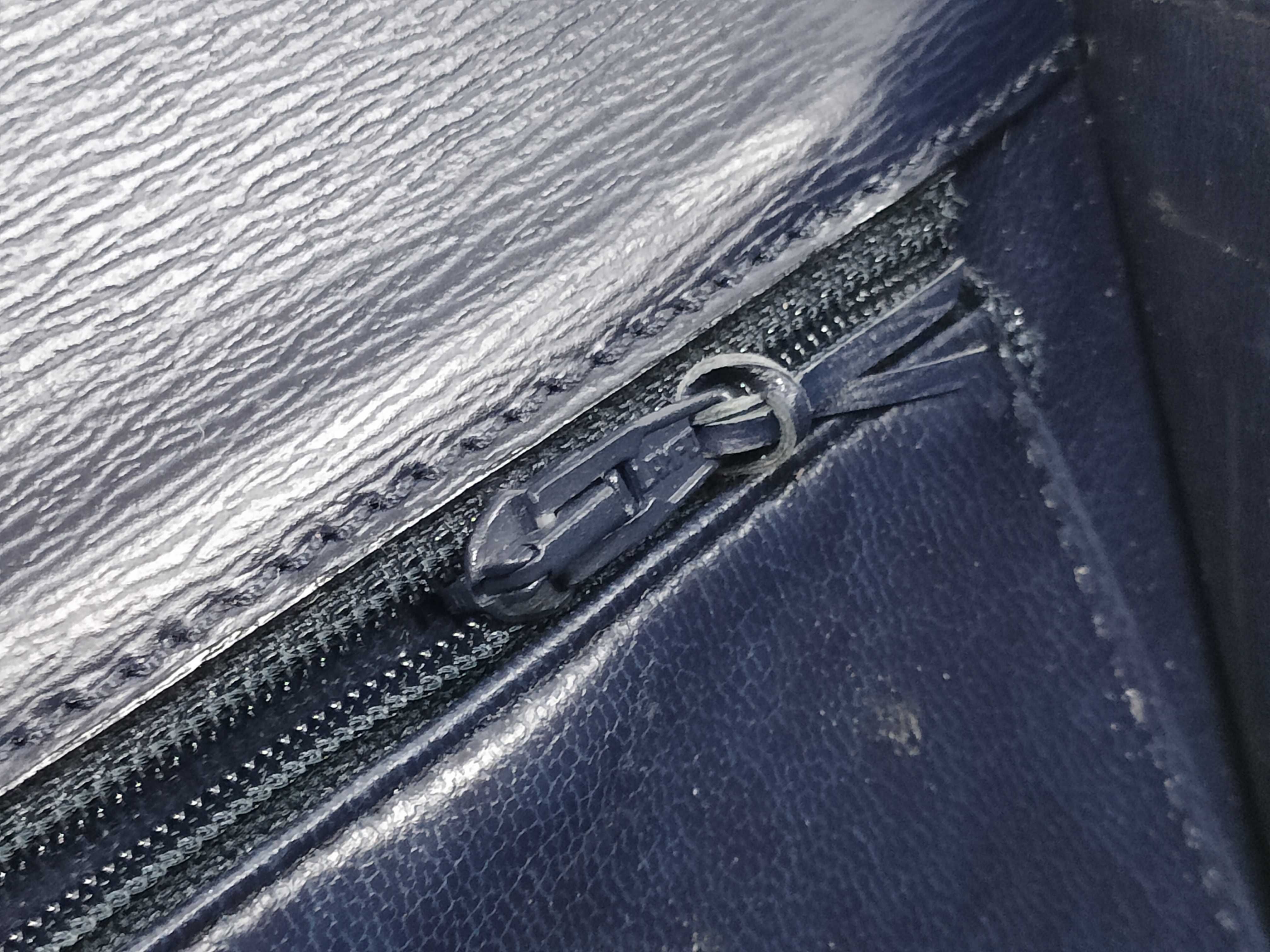 Shoulder Chain Shoulder Bag — view 13