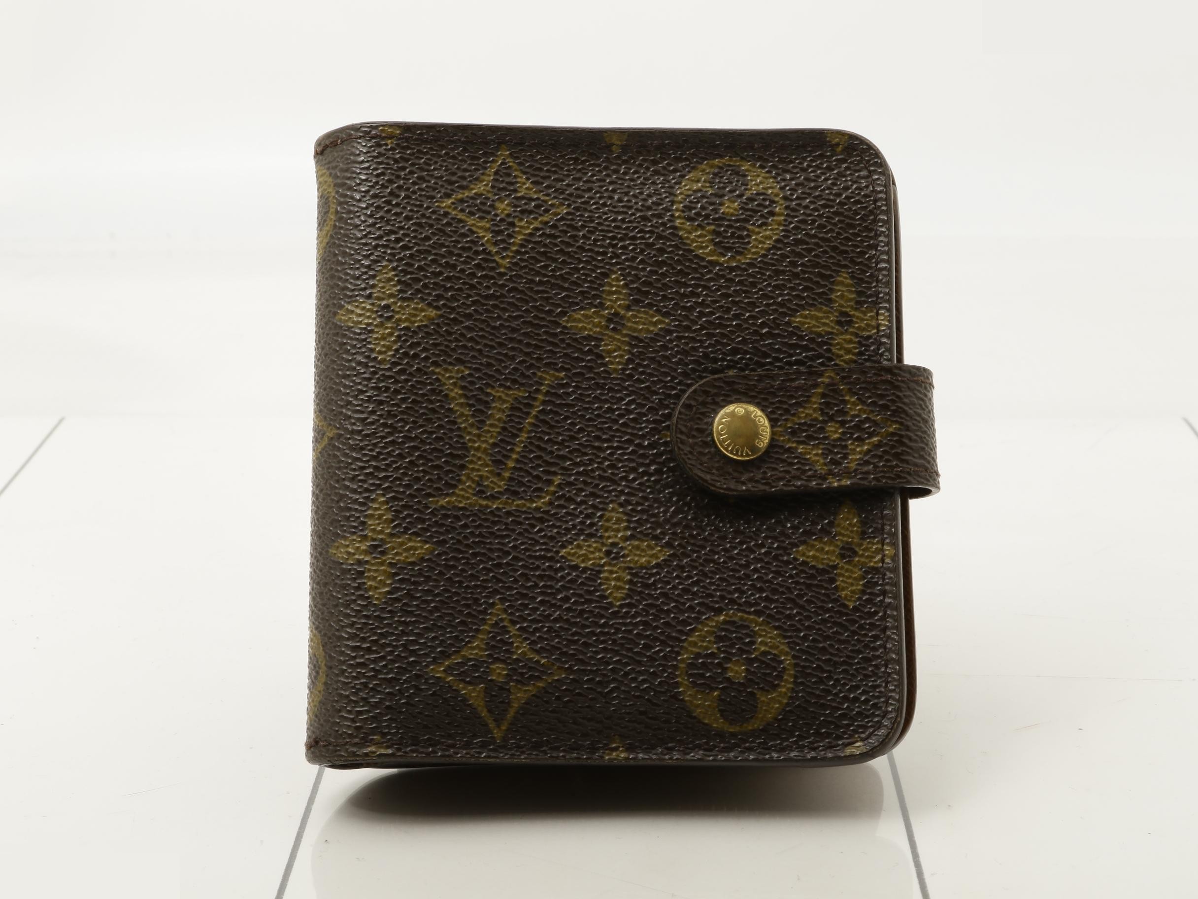 Compact Zip